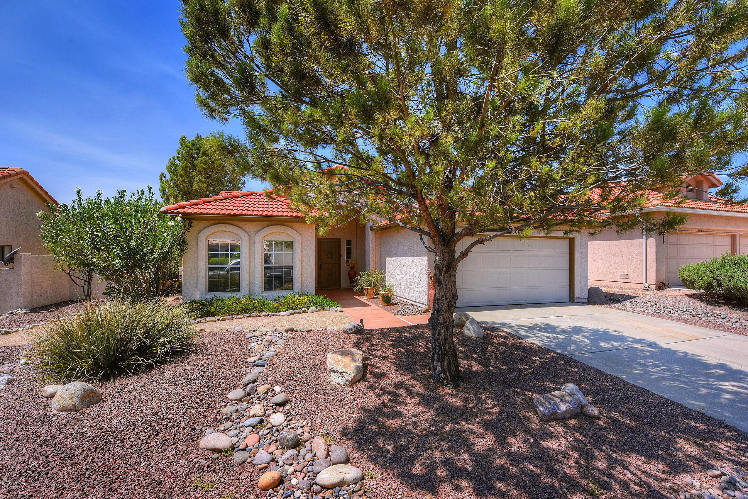 38060 S Mountain Site Drive