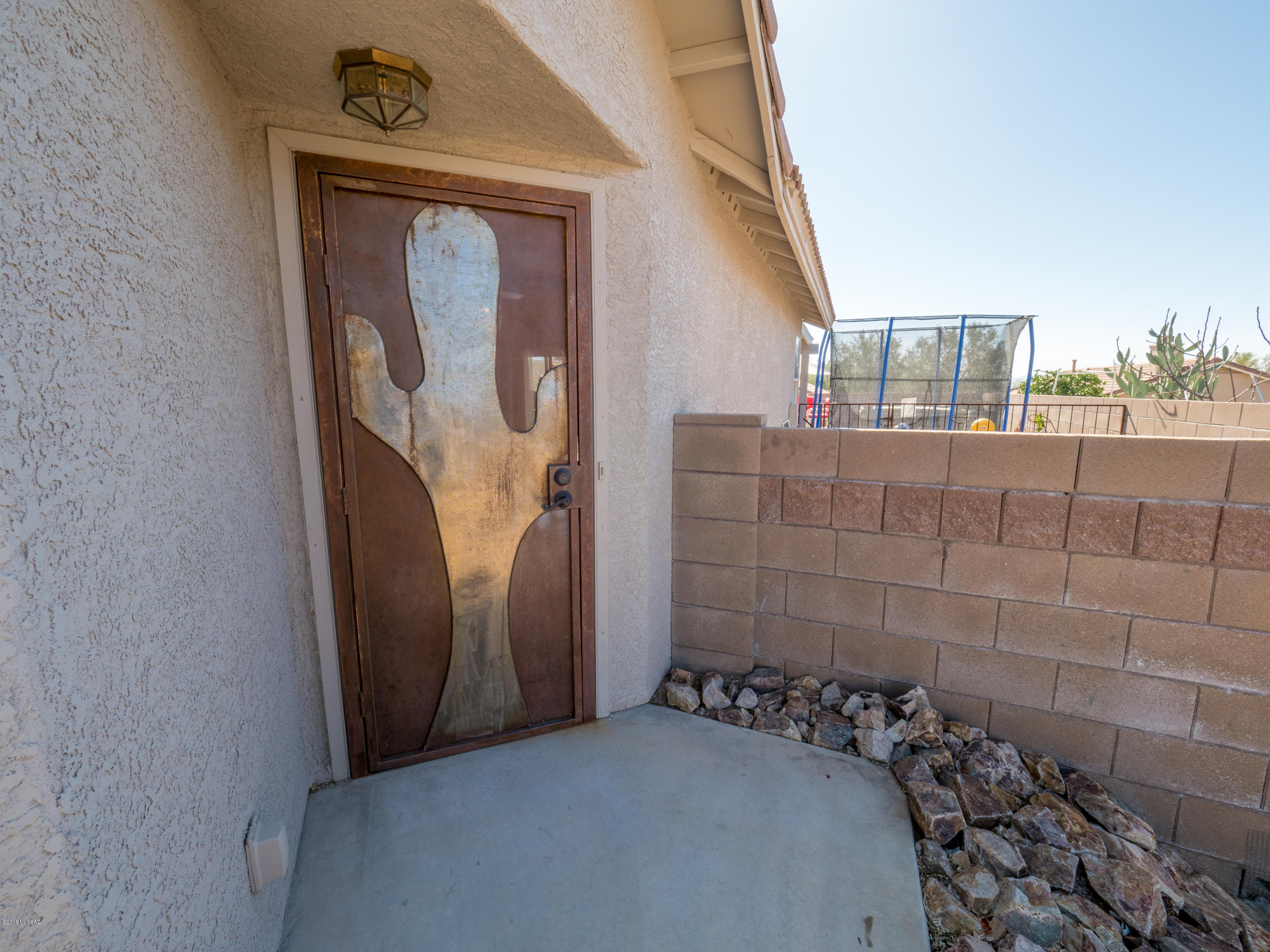 5553 W Guild Springs Street