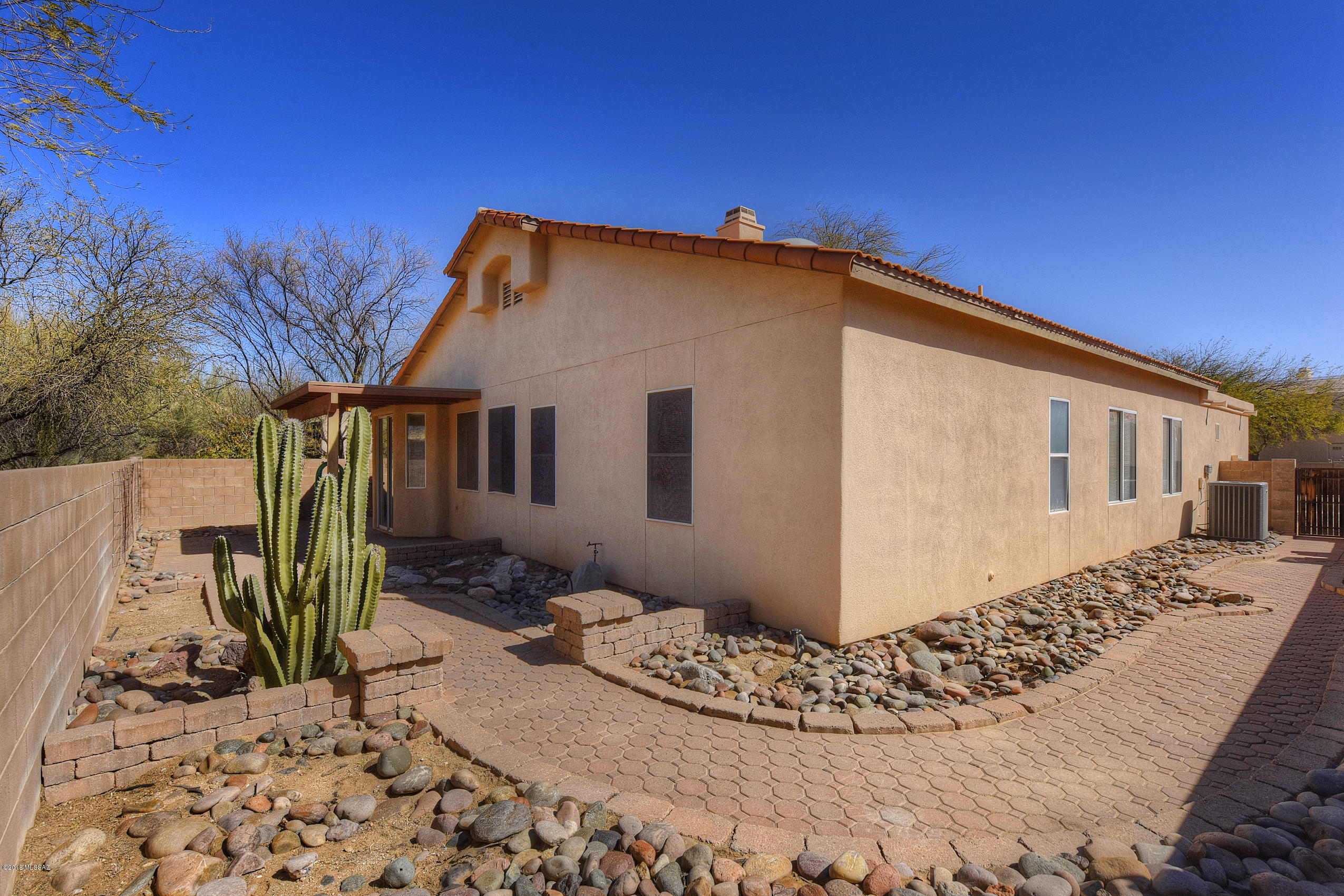 2179 N Wild Hyacinth Drive