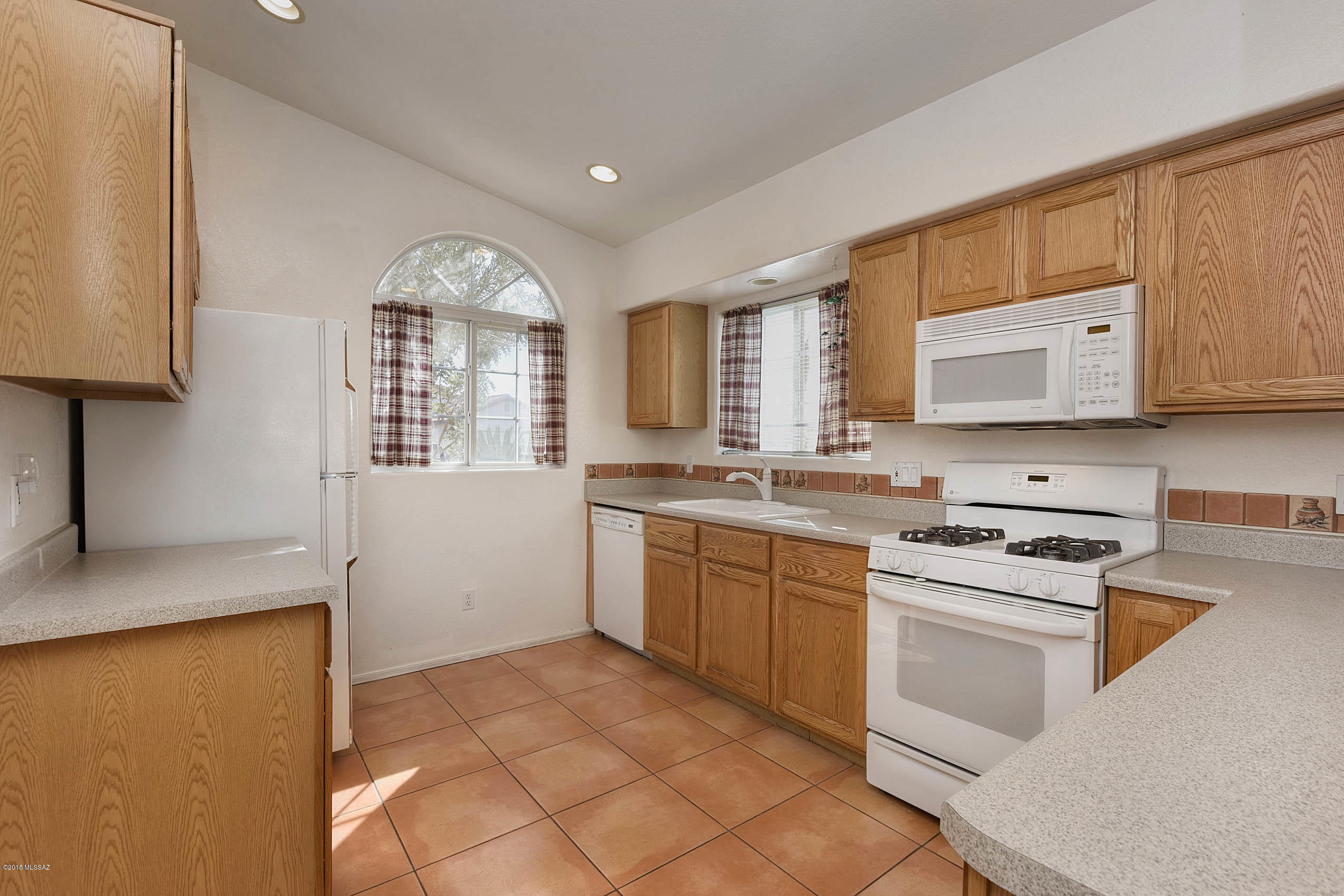 127 E Atelier Way