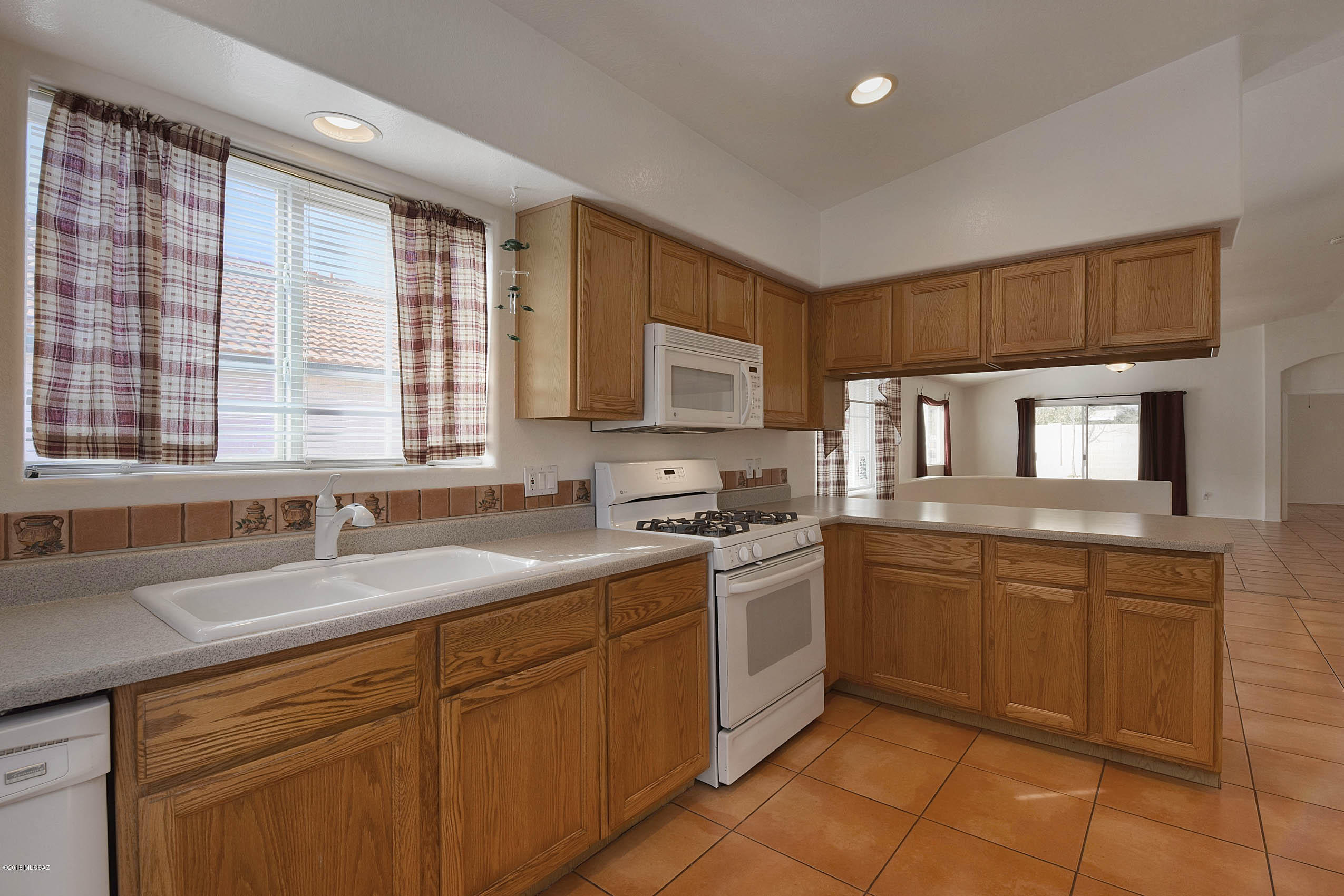 127 E Atelier Way