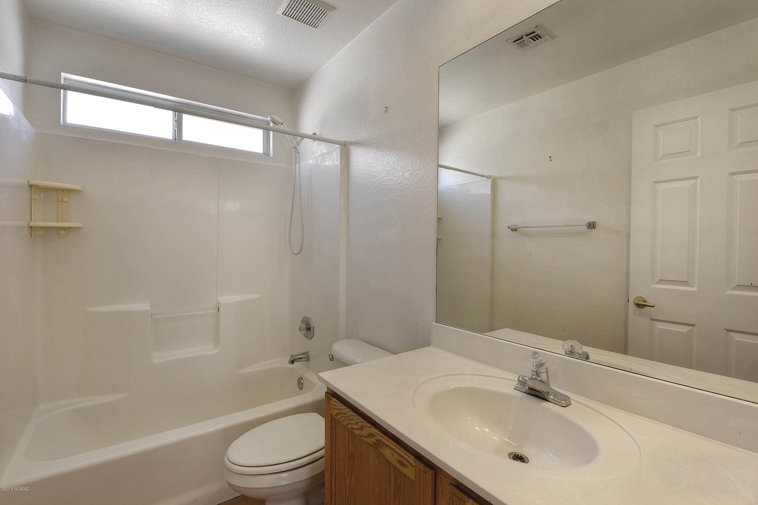 127 E Atelier Way