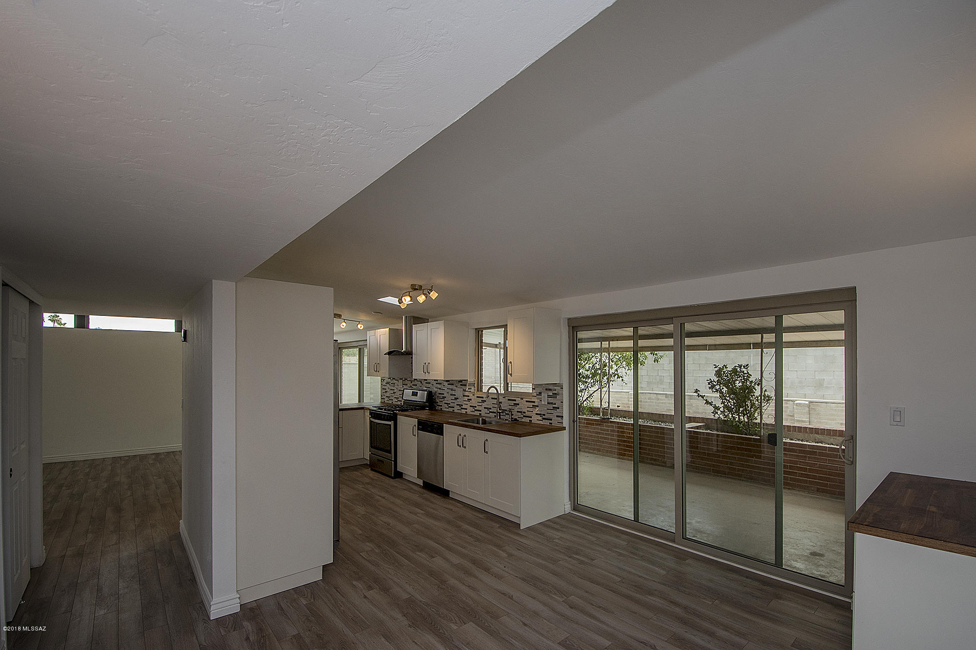 6962 E Princeton Drive