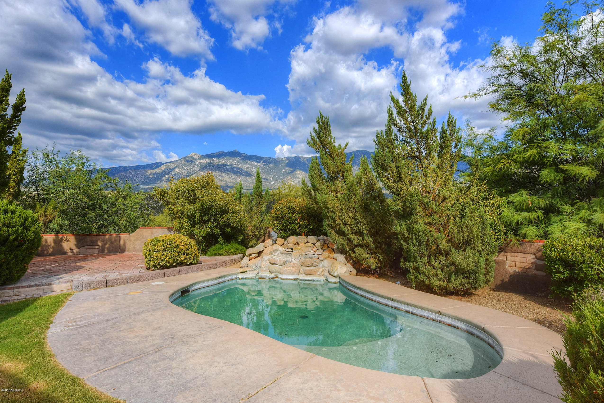 14255 N Lago Del Oro Parkway