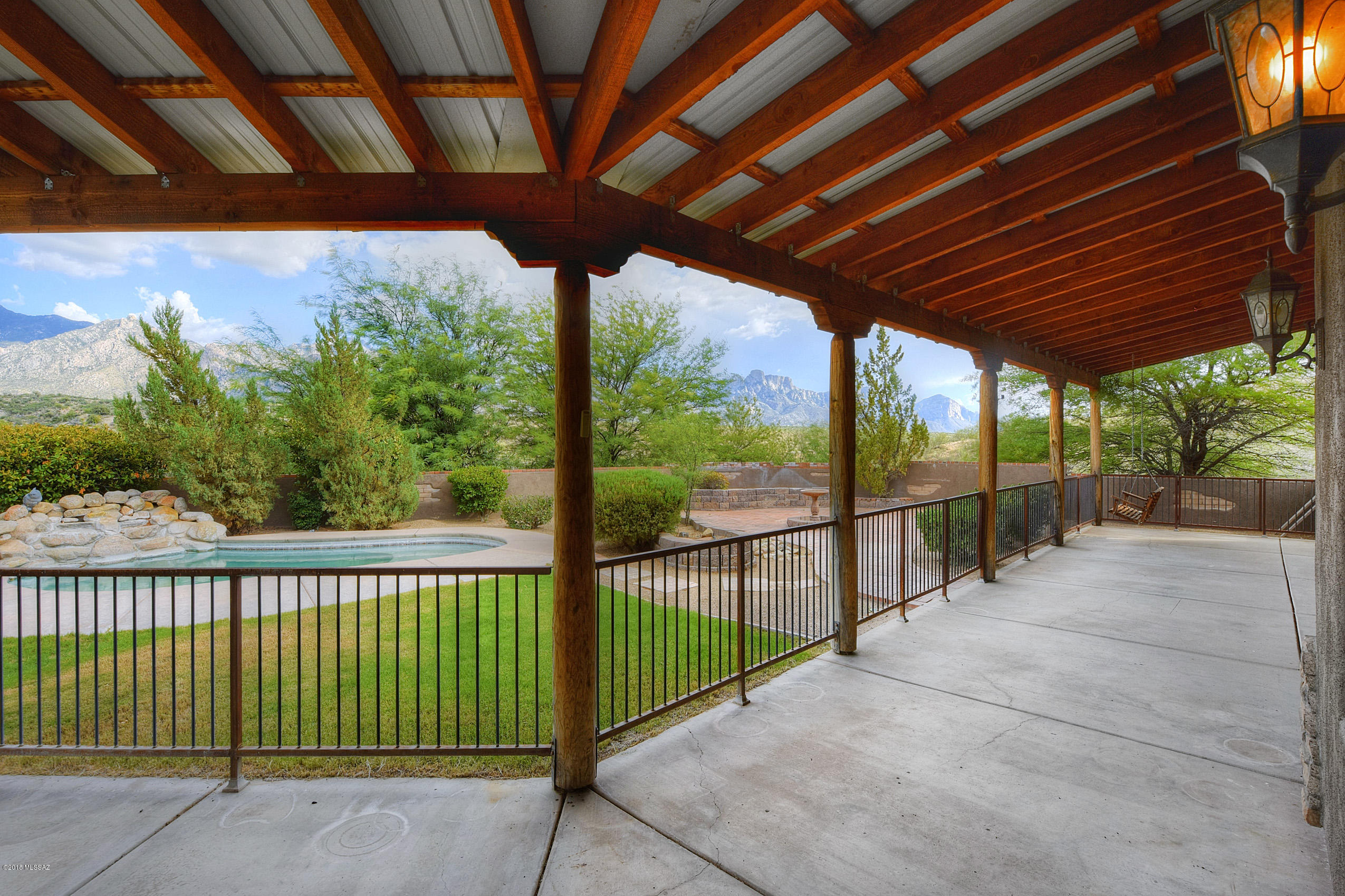 14255 N Lago Del Oro Parkway