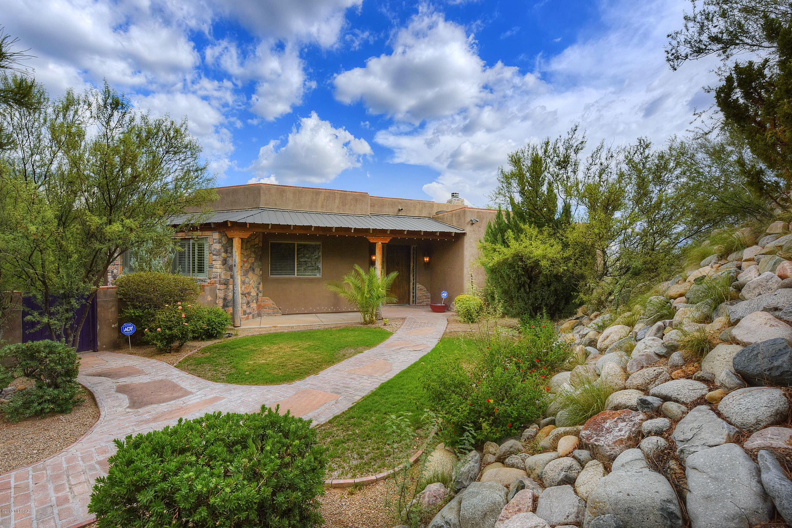 14255 N Lago Del Oro Parkway