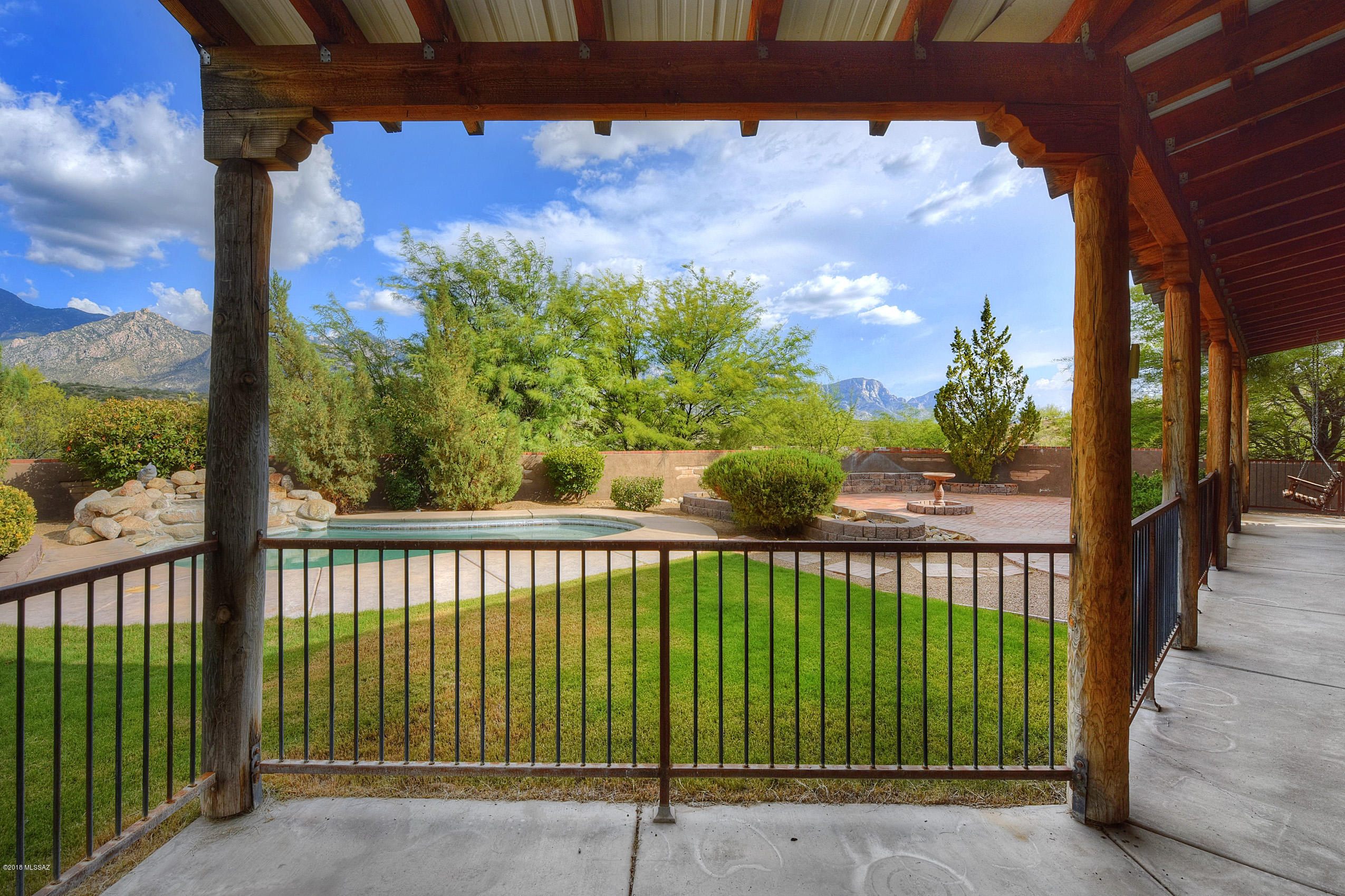 14255 N Lago Del Oro Parkway