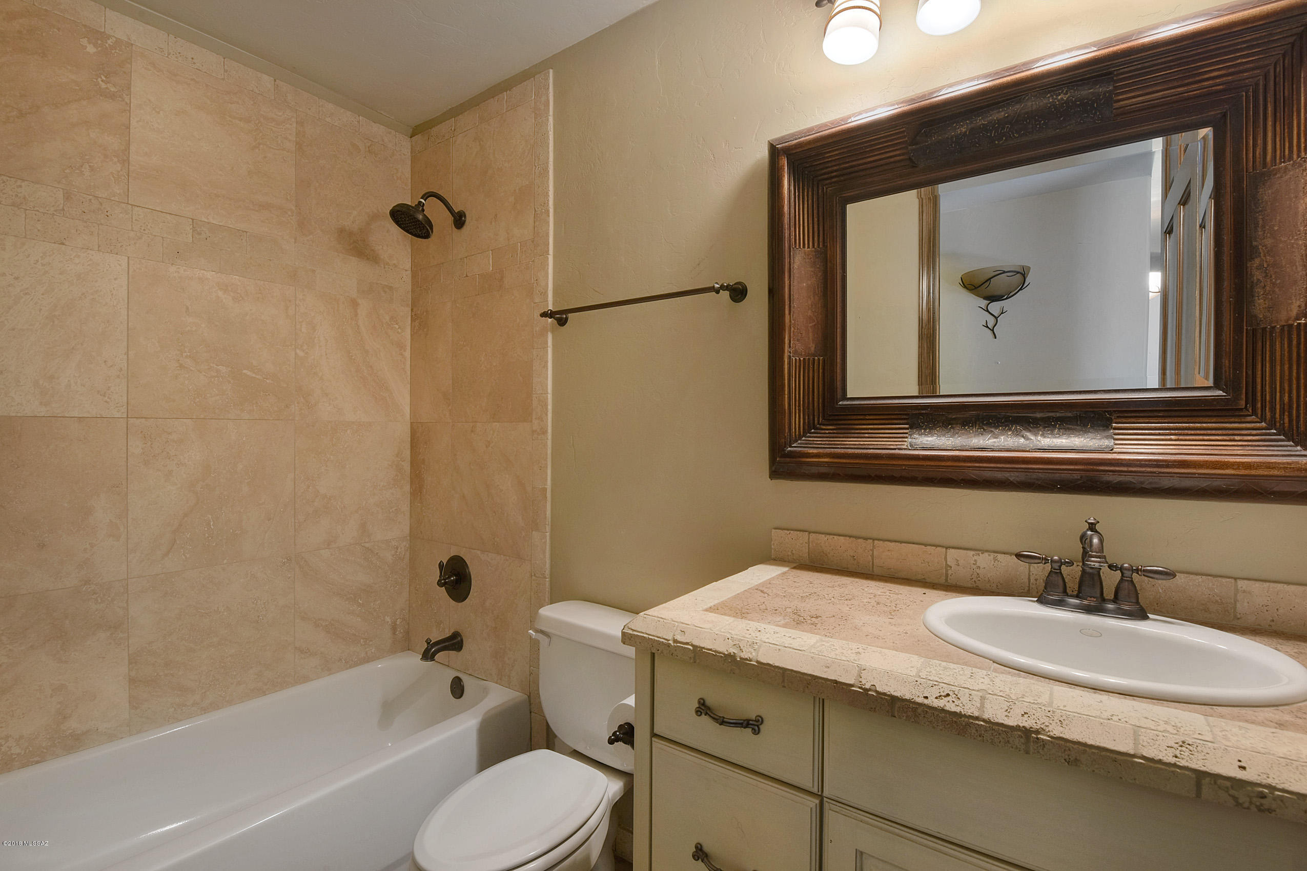 14255 N Lago Del Oro Parkway