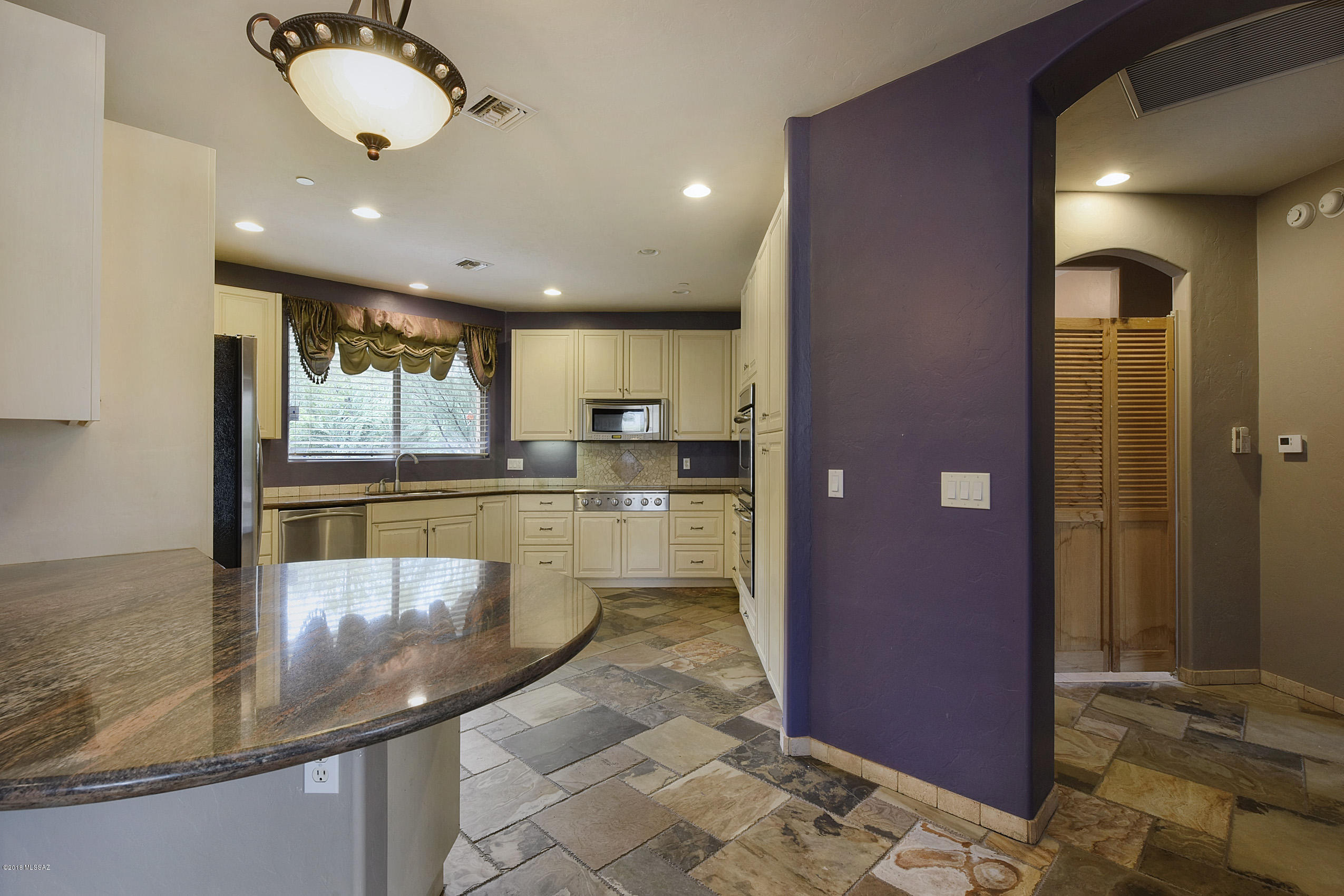 14255 N Lago Del Oro Parkway