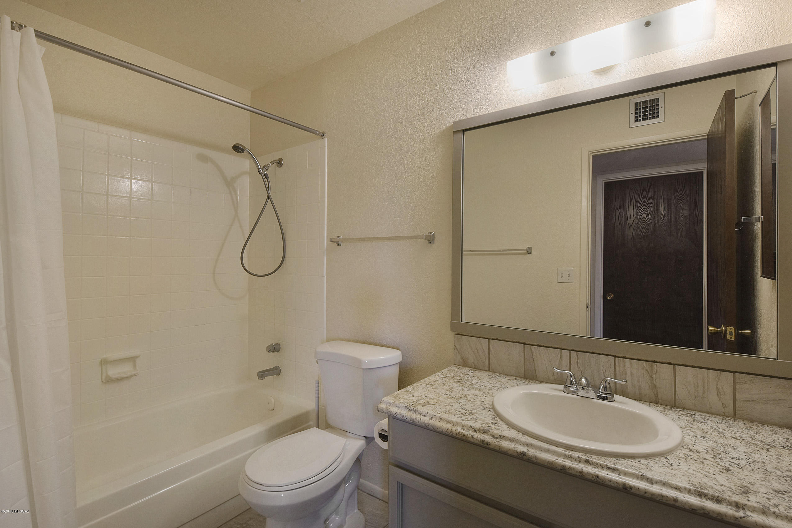 3771 W Raintree Drive