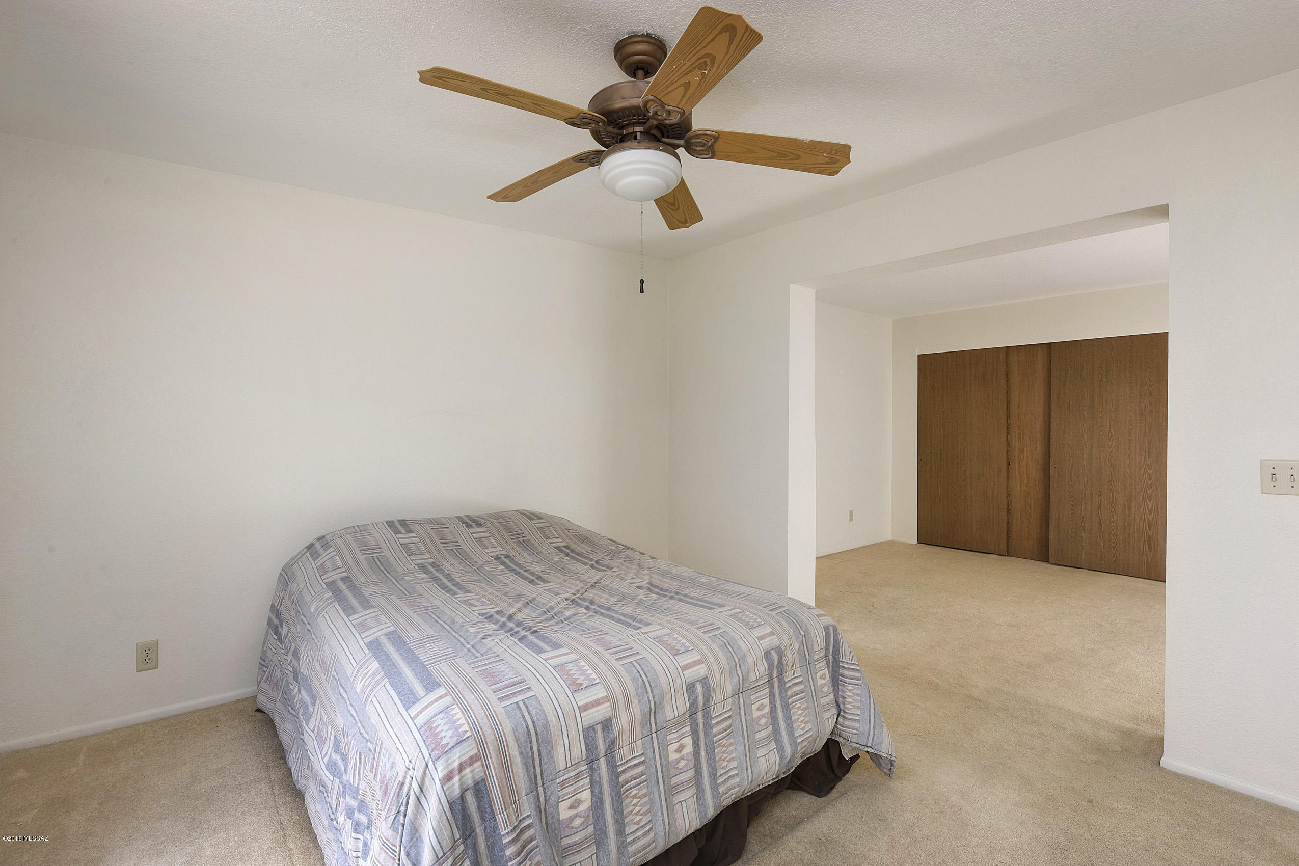 3771 W Raintree Drive