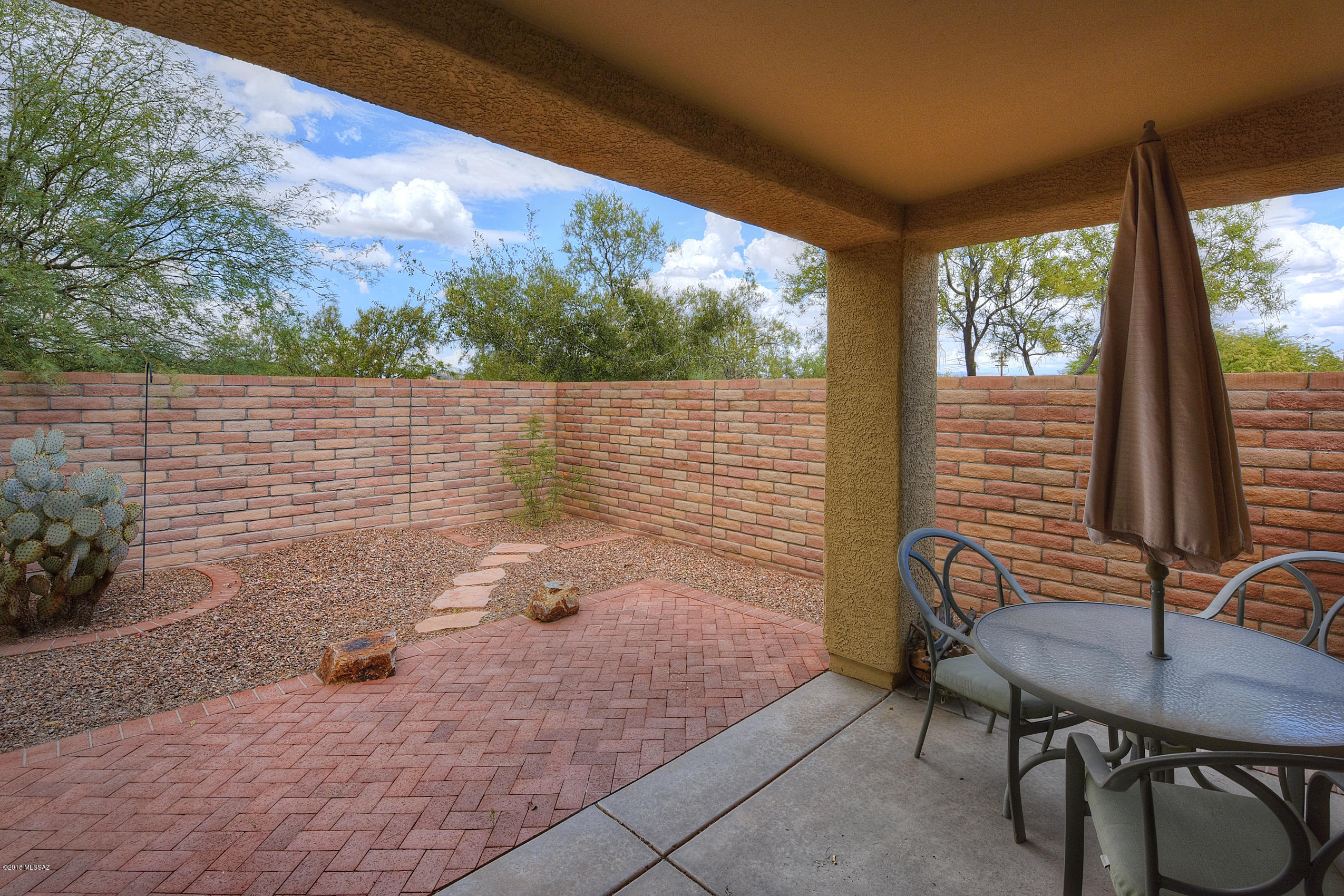 8369 N Rocky View Lane