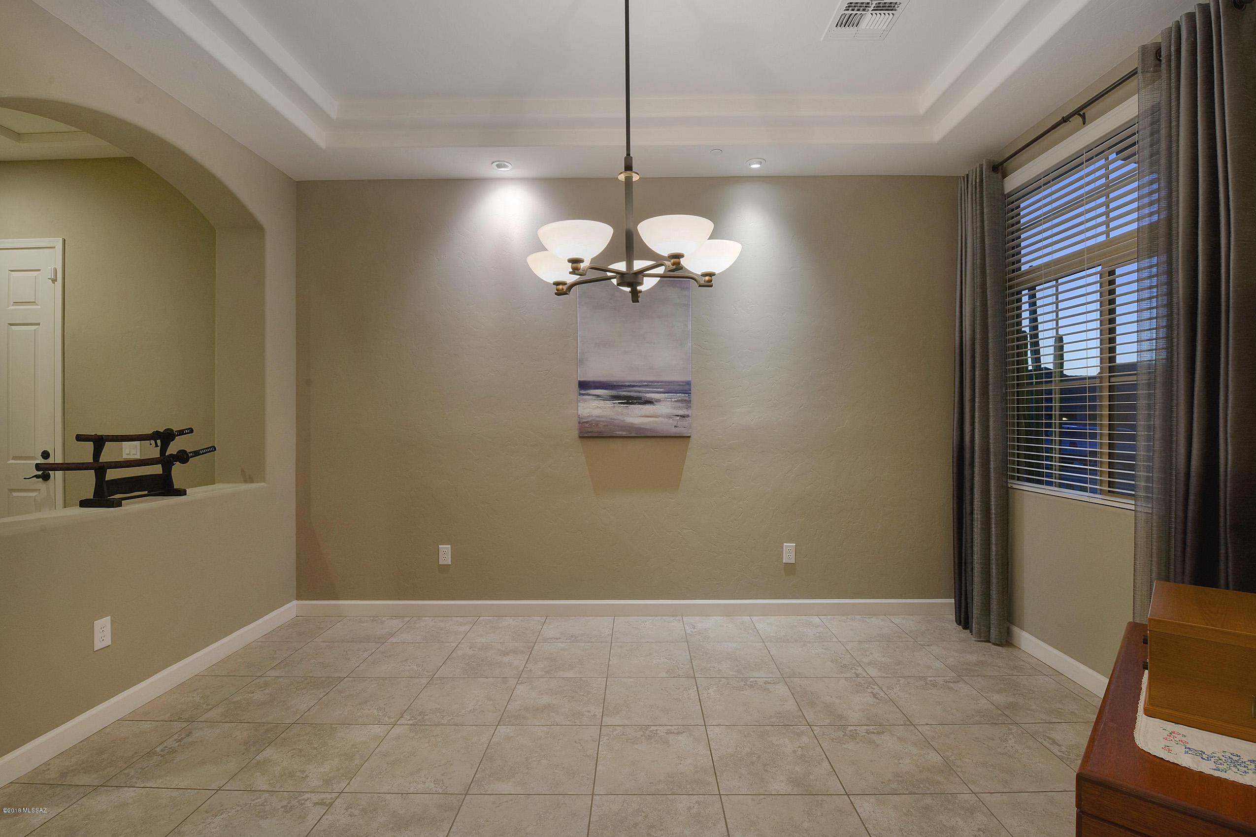 9690 N Saguaro Breeze Way