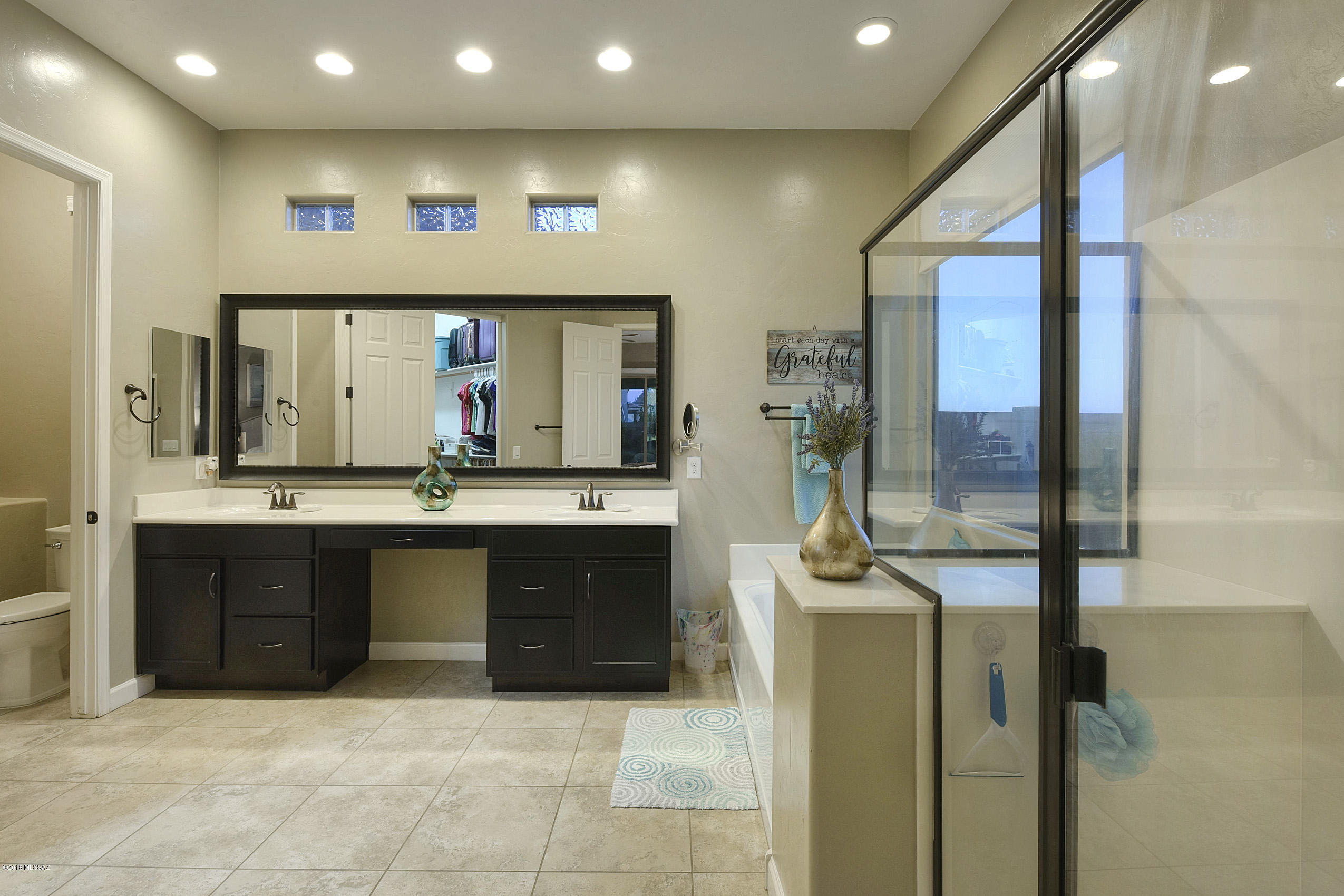 9690 N Saguaro Breeze Way