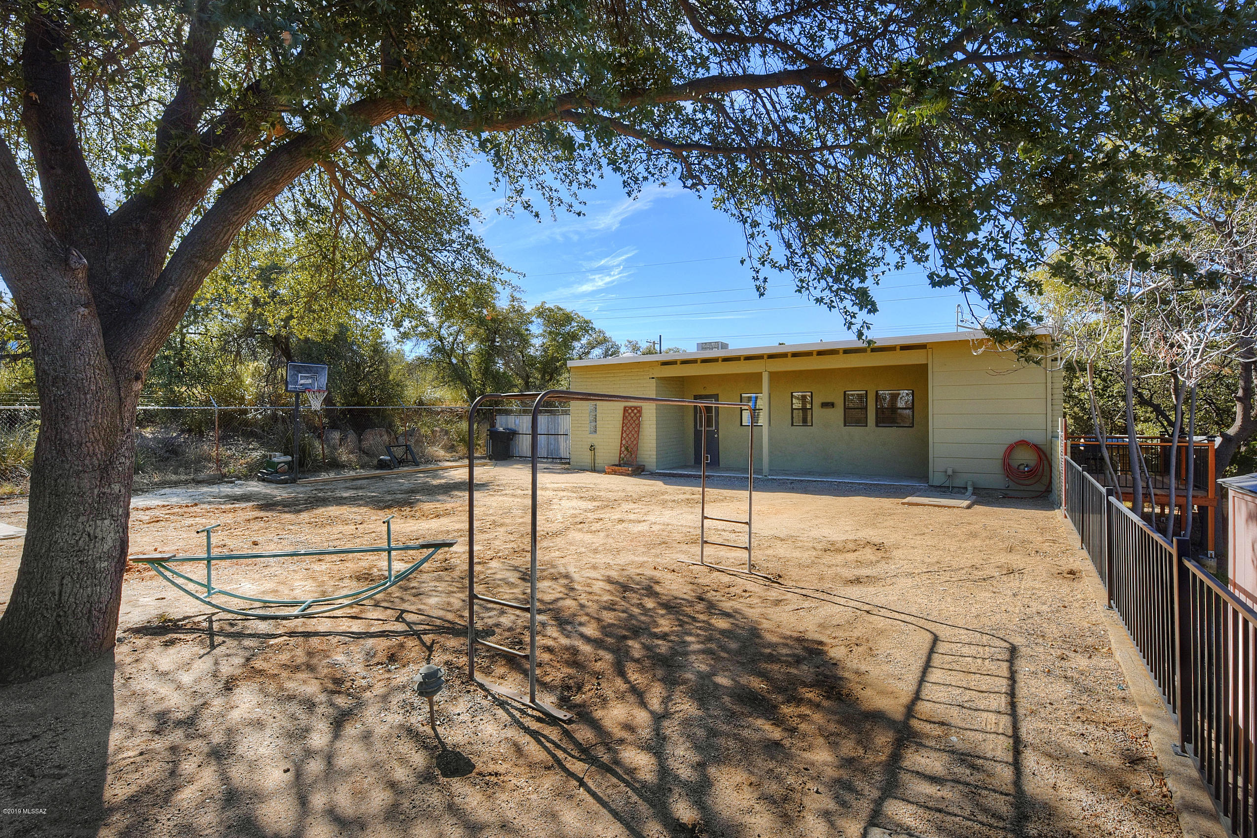 605 N Timberline Drive