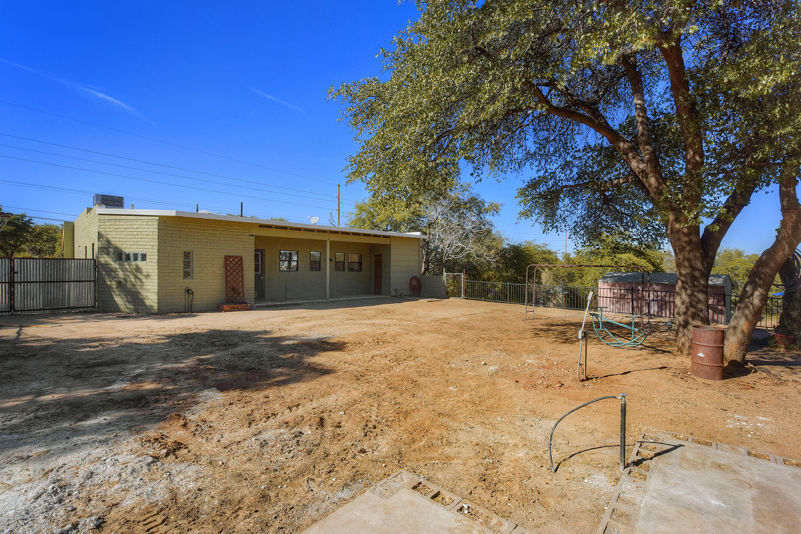 605 N Timberline Drive