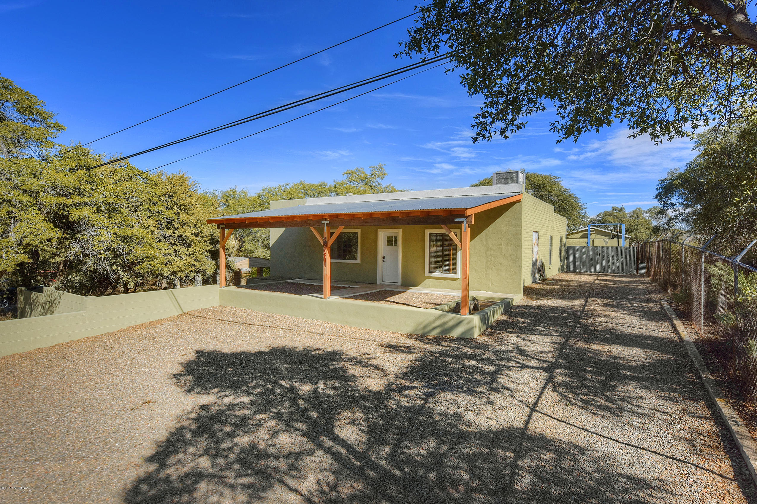 605 N Timberline Drive