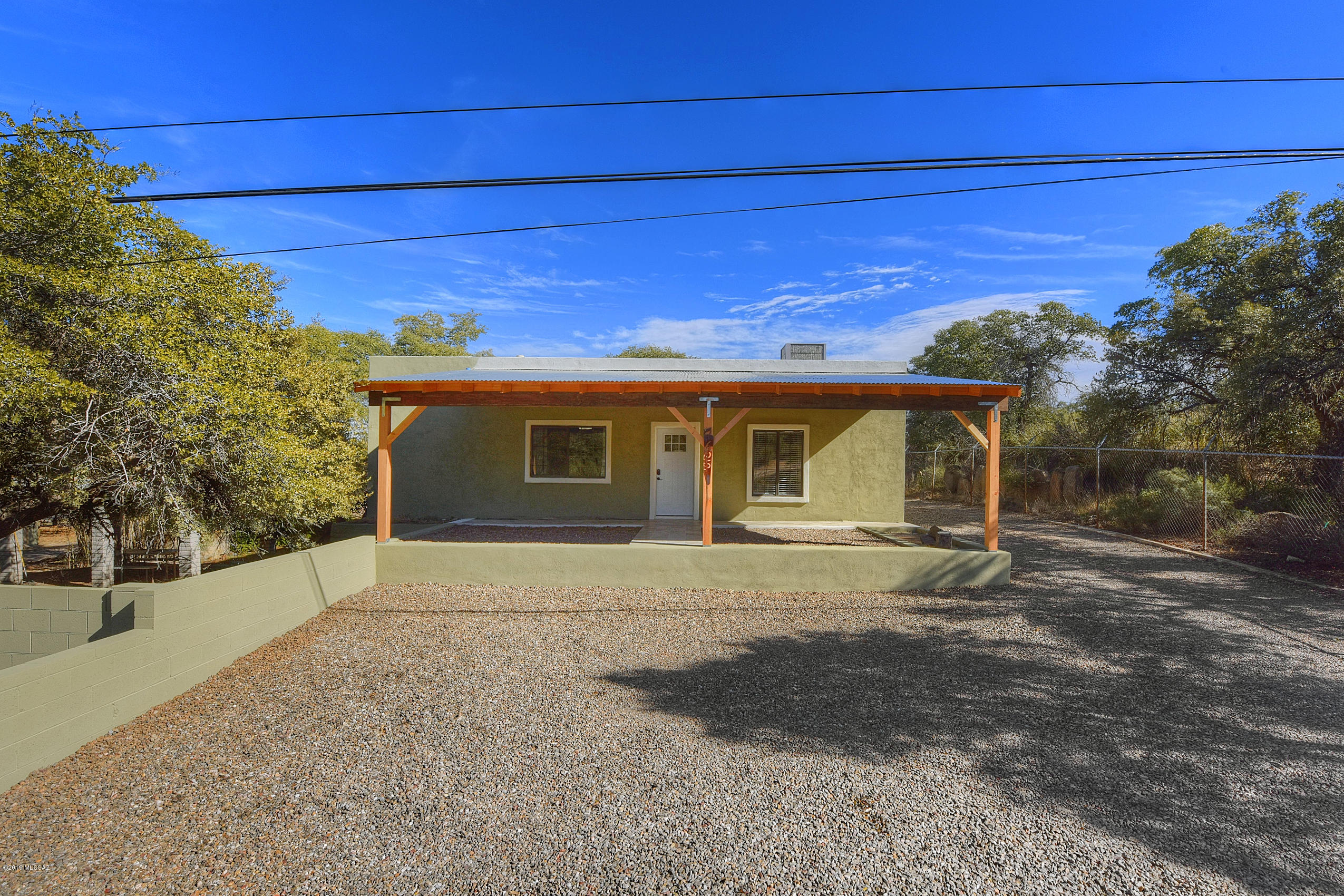 605 N Timberline Drive