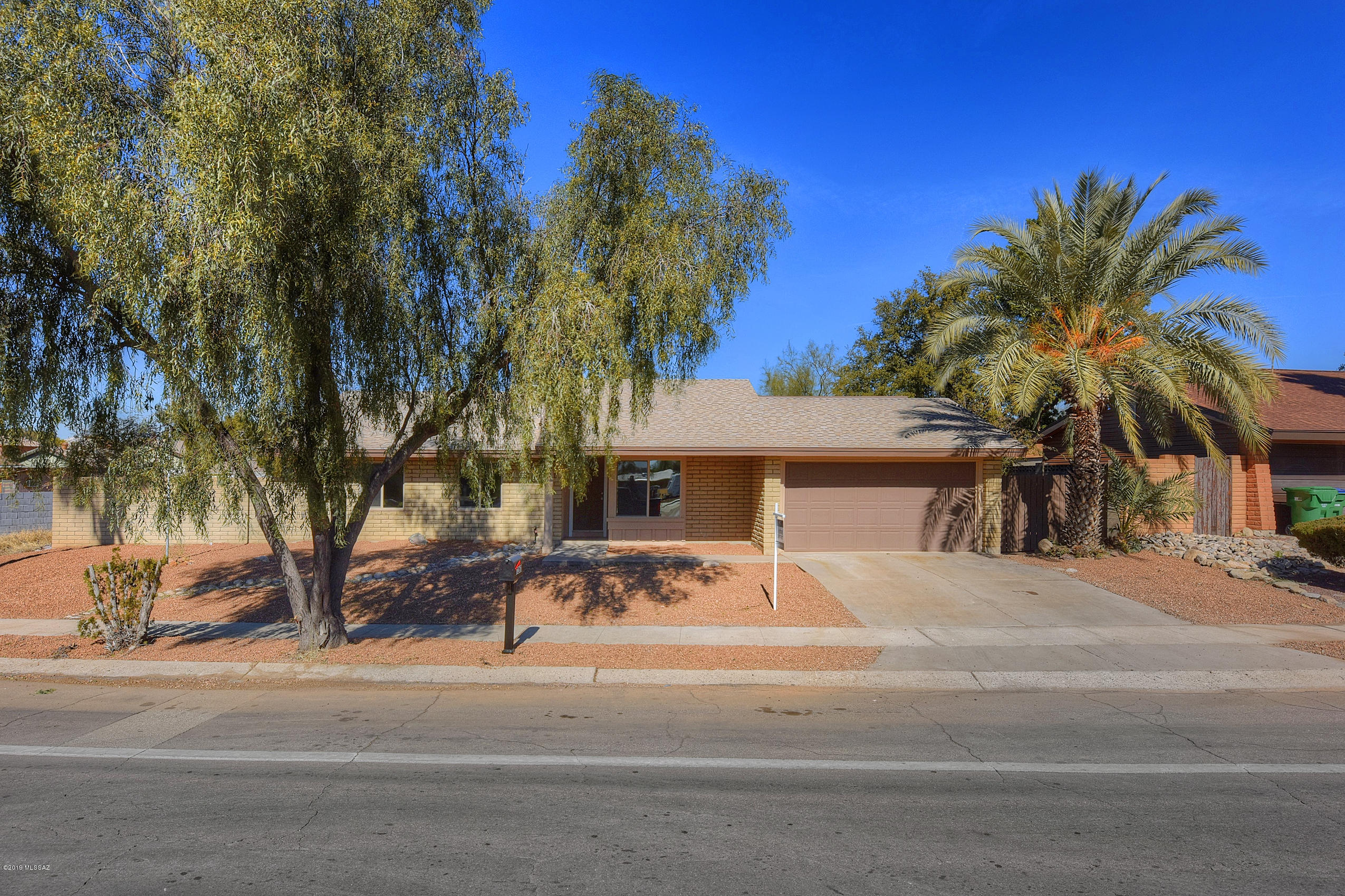 7267 N Meredith Boulevard