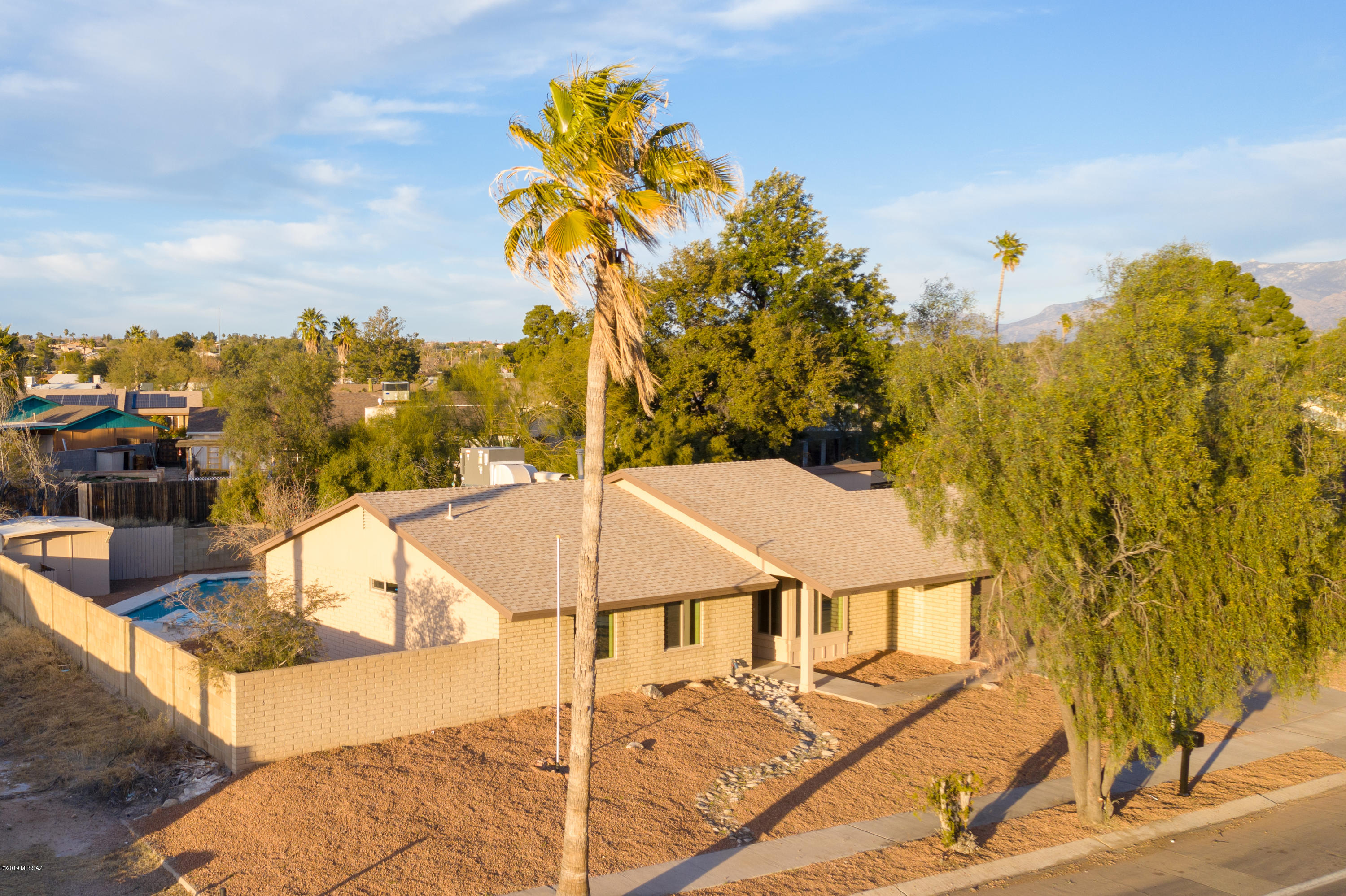 7267 N Meredith Boulevard