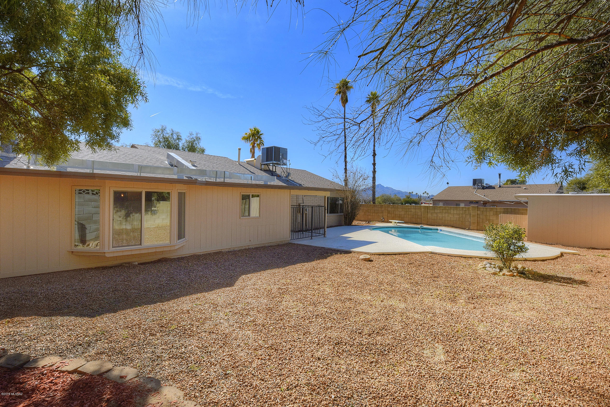 7267 N Meredith Boulevard