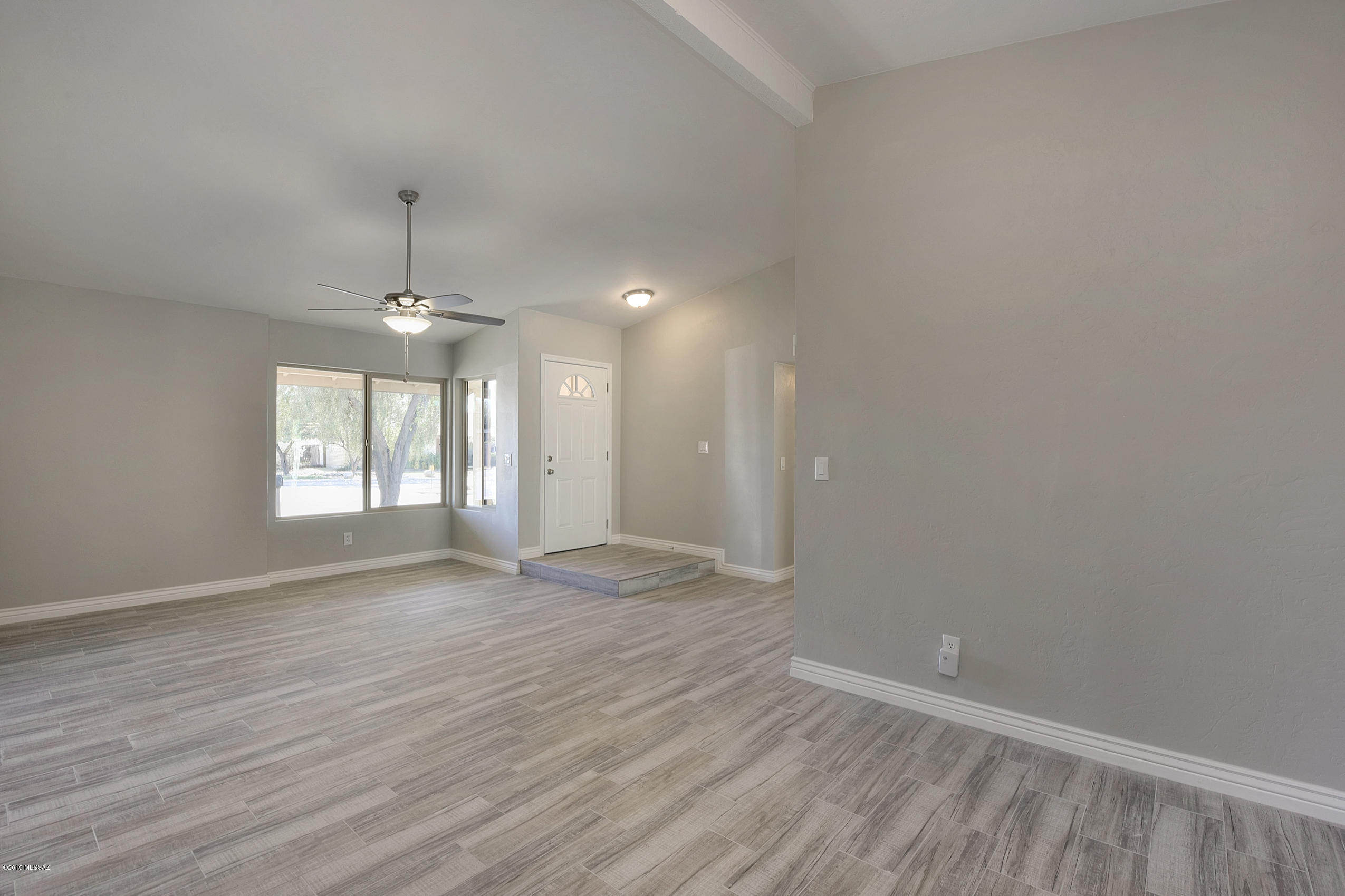 7267 N Meredith Boulevard