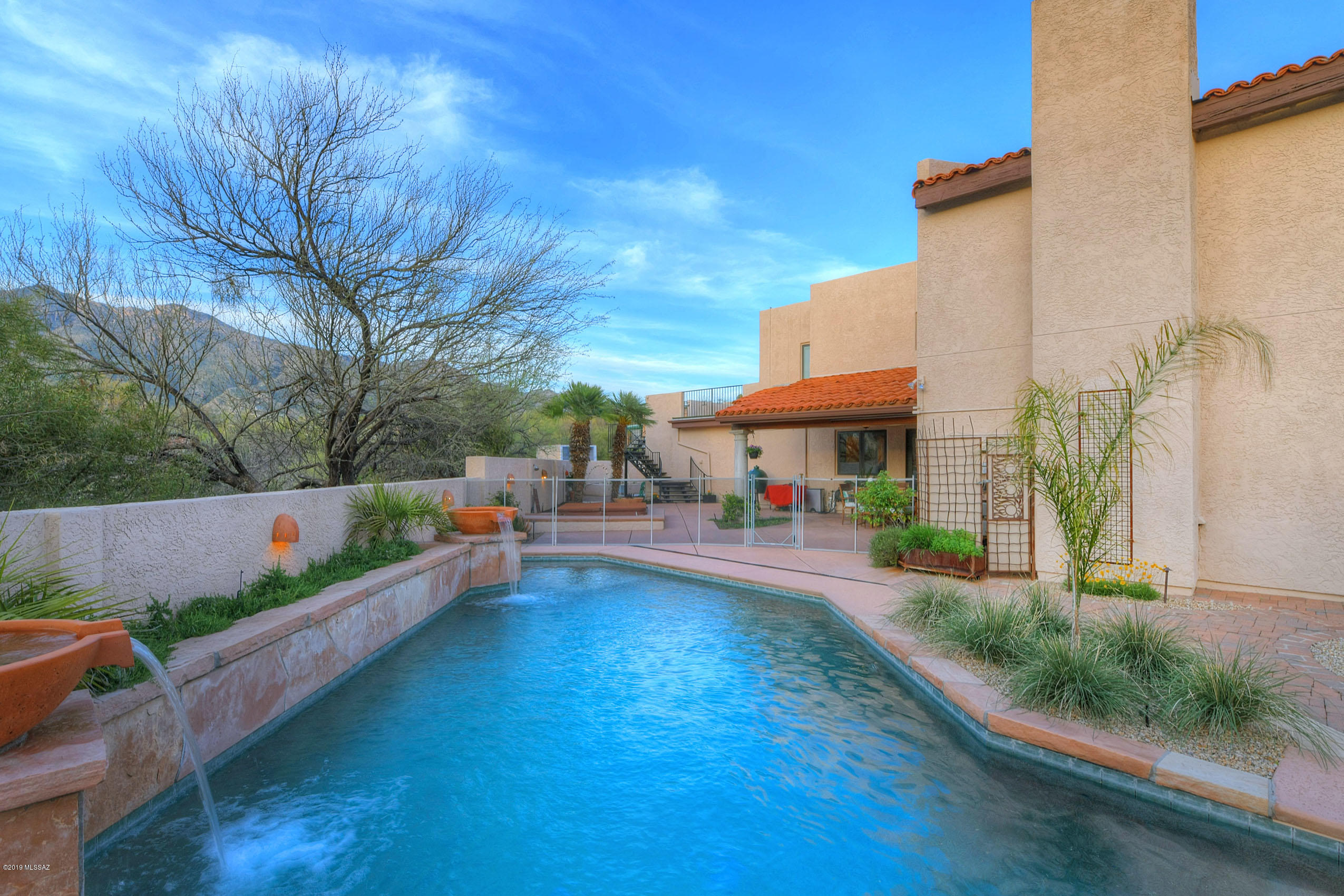 6239 E Placita Aurelia