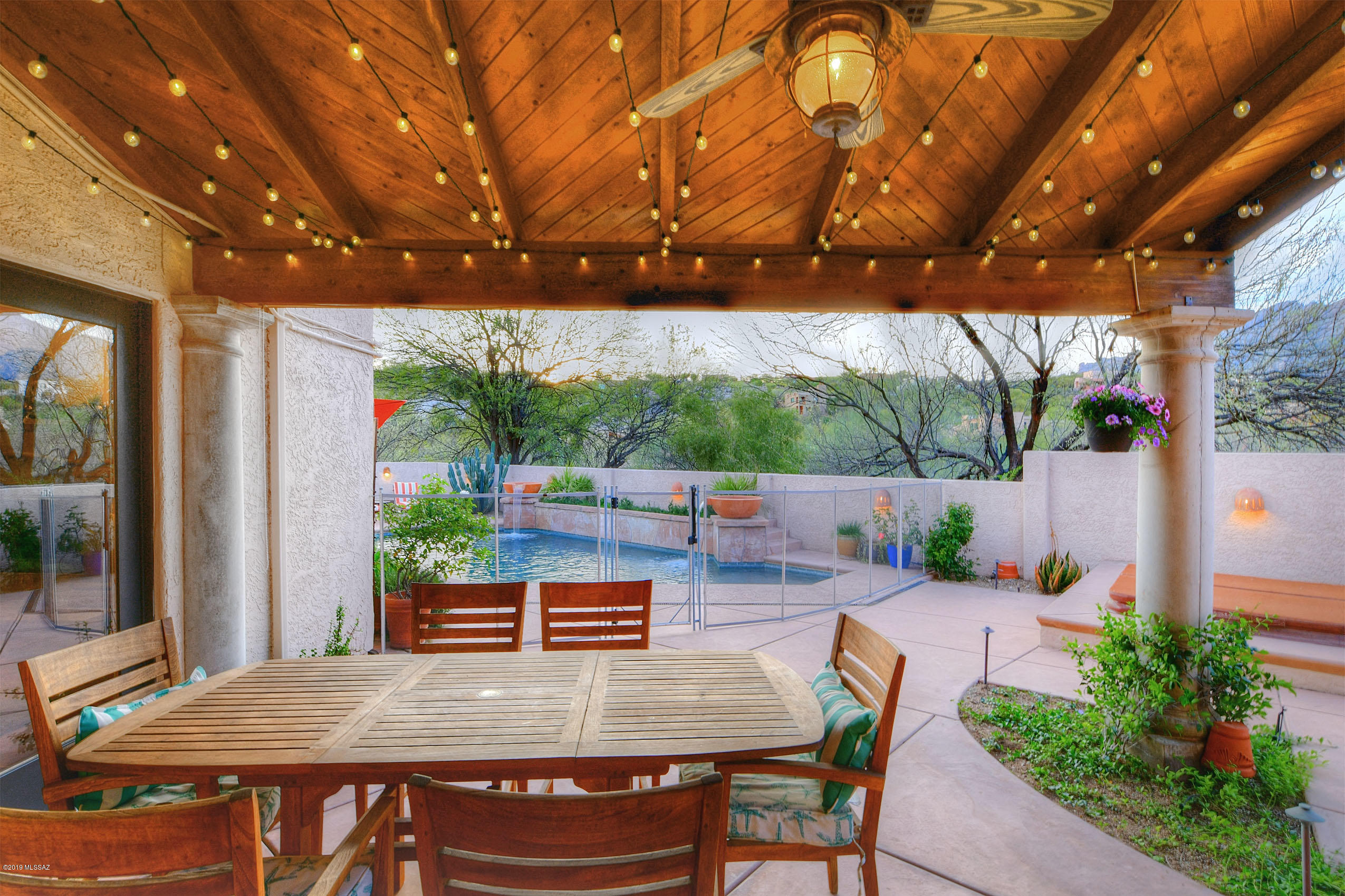 6239 E Placita Aurelia
