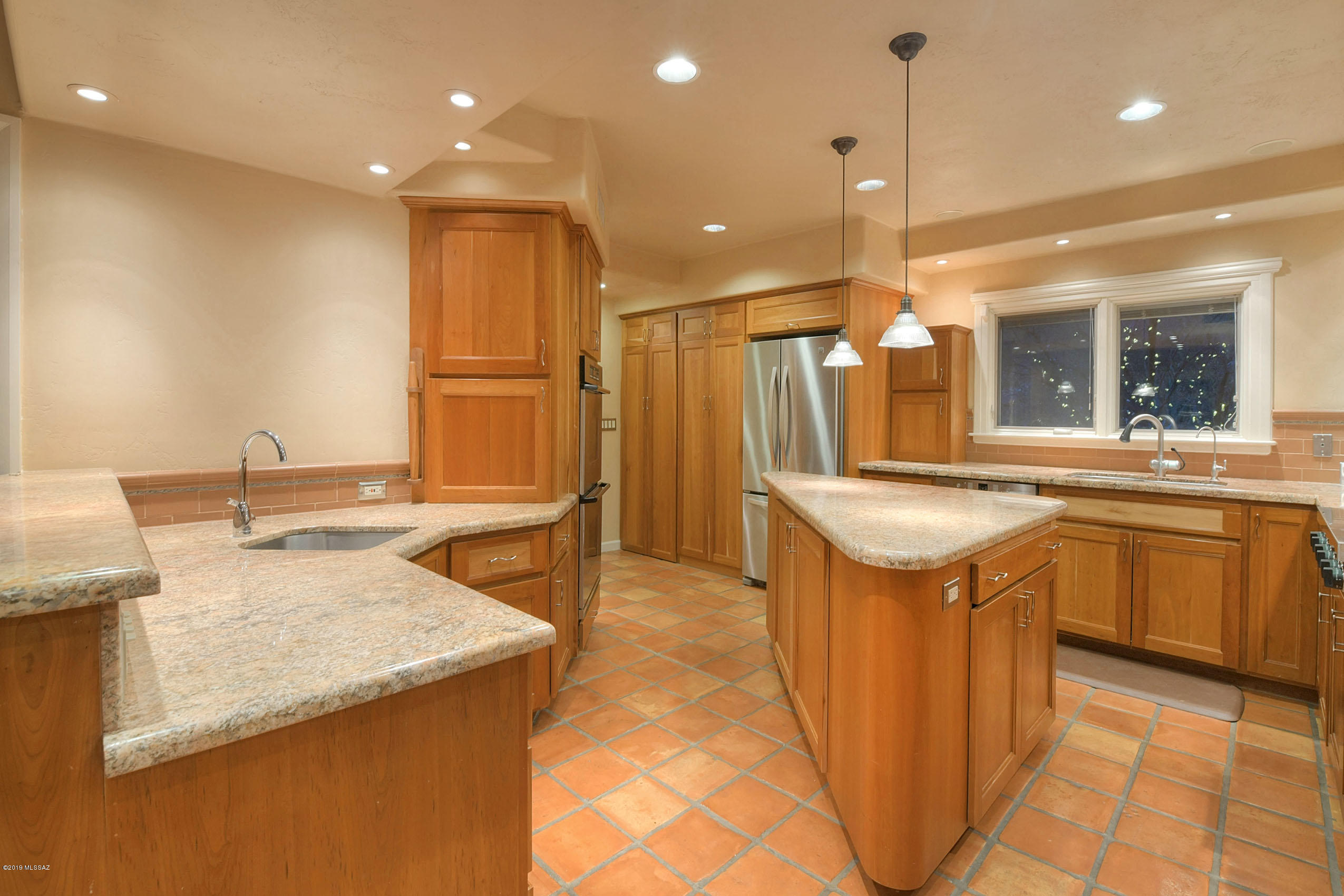 6239 E Placita Aurelia