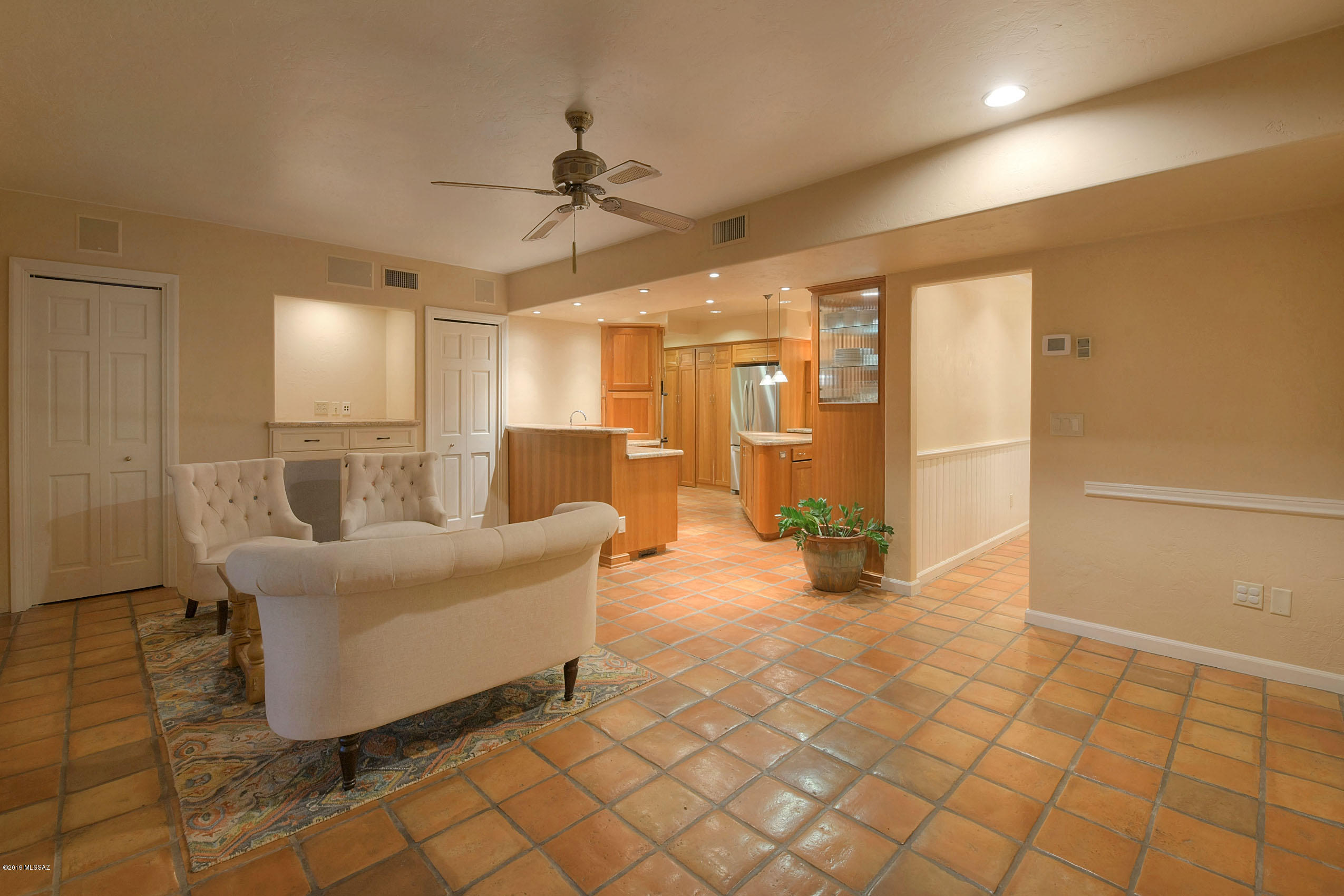6239 E Placita Aurelia