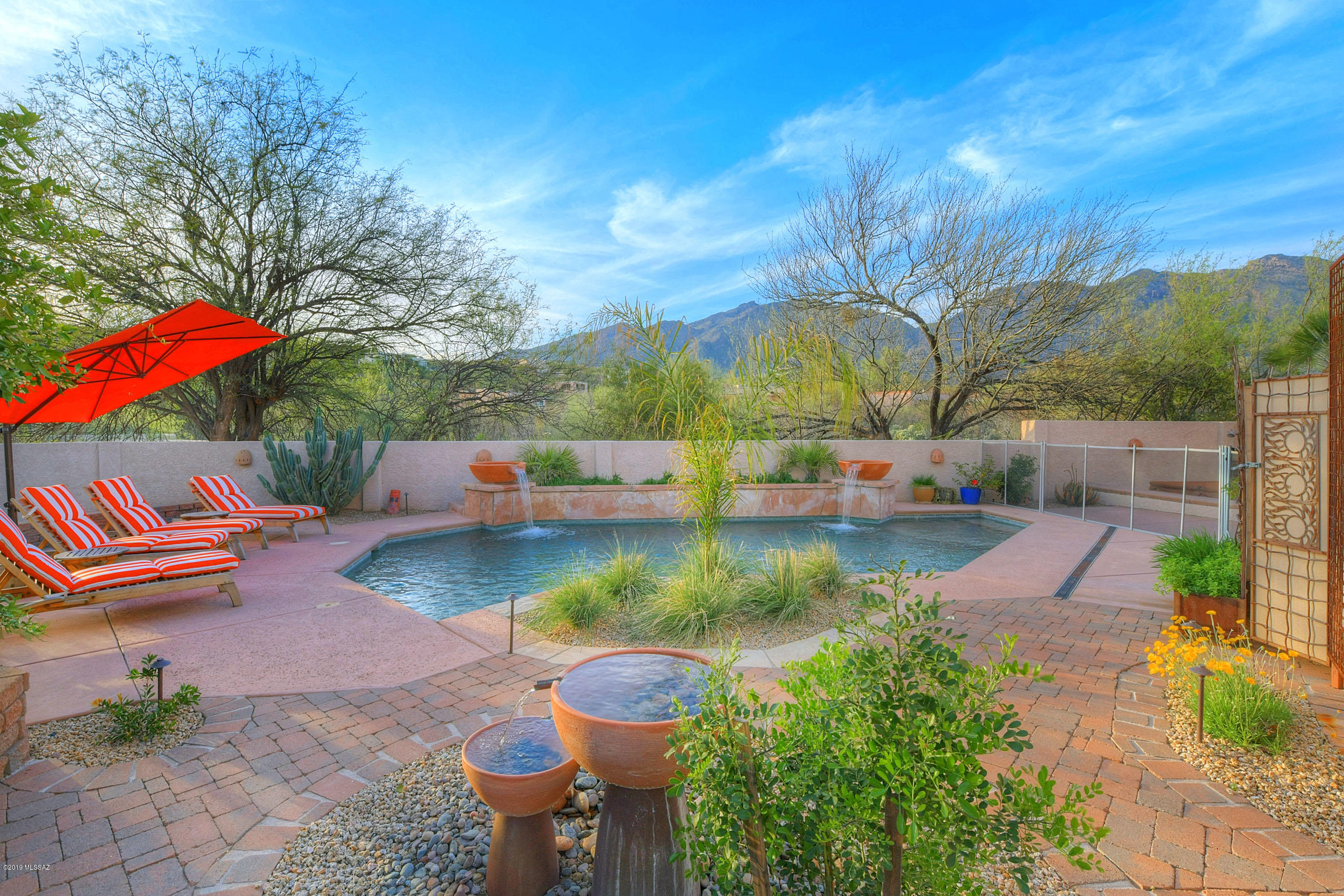 6239 E Placita Aurelia