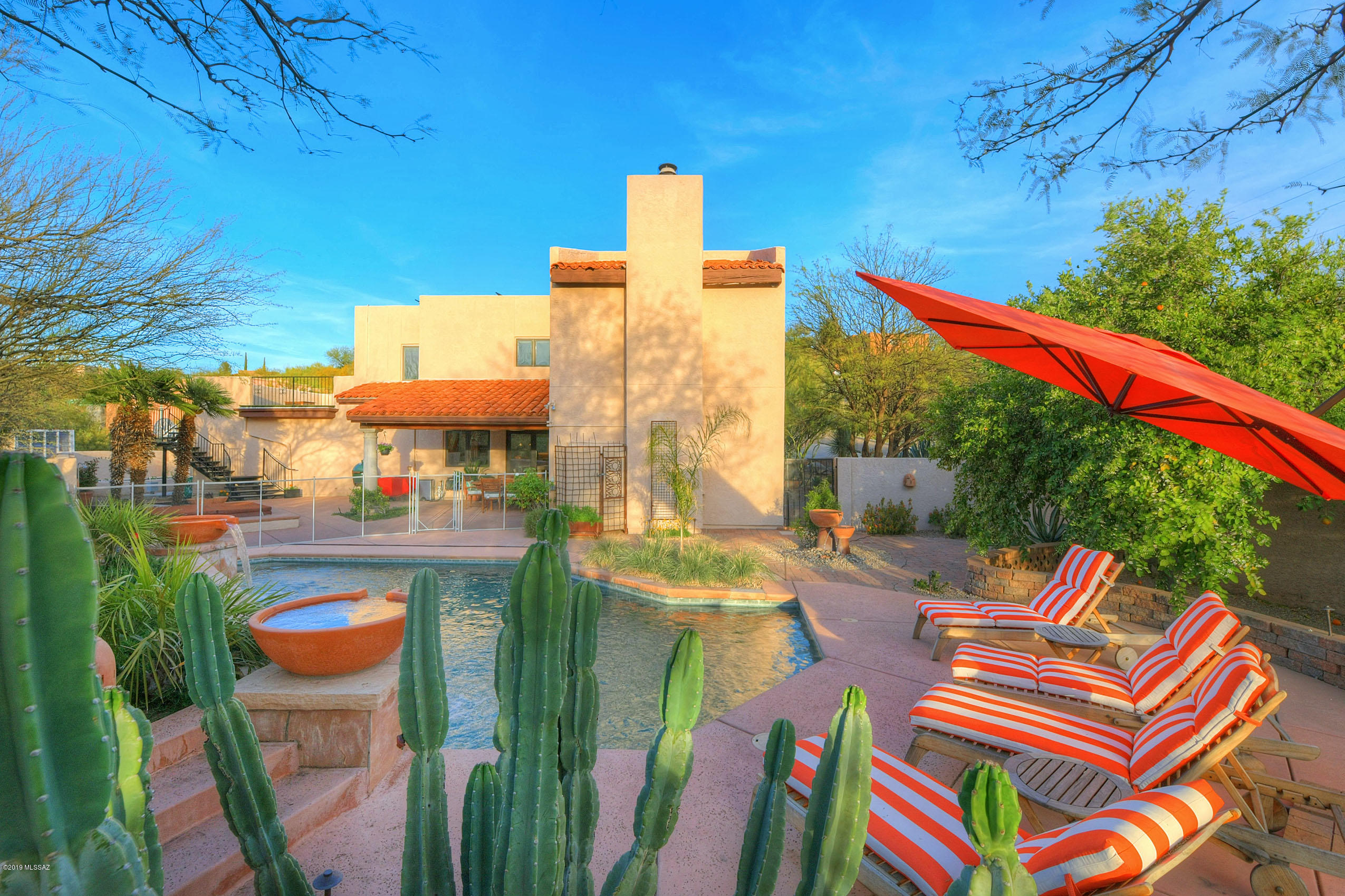 6239 E Placita Aurelia
