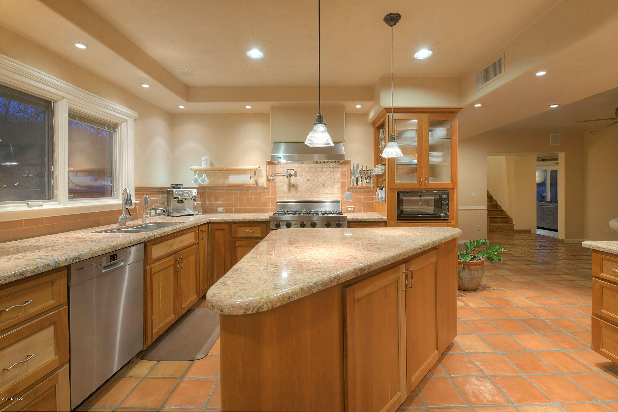 6239 E Placita Aurelia