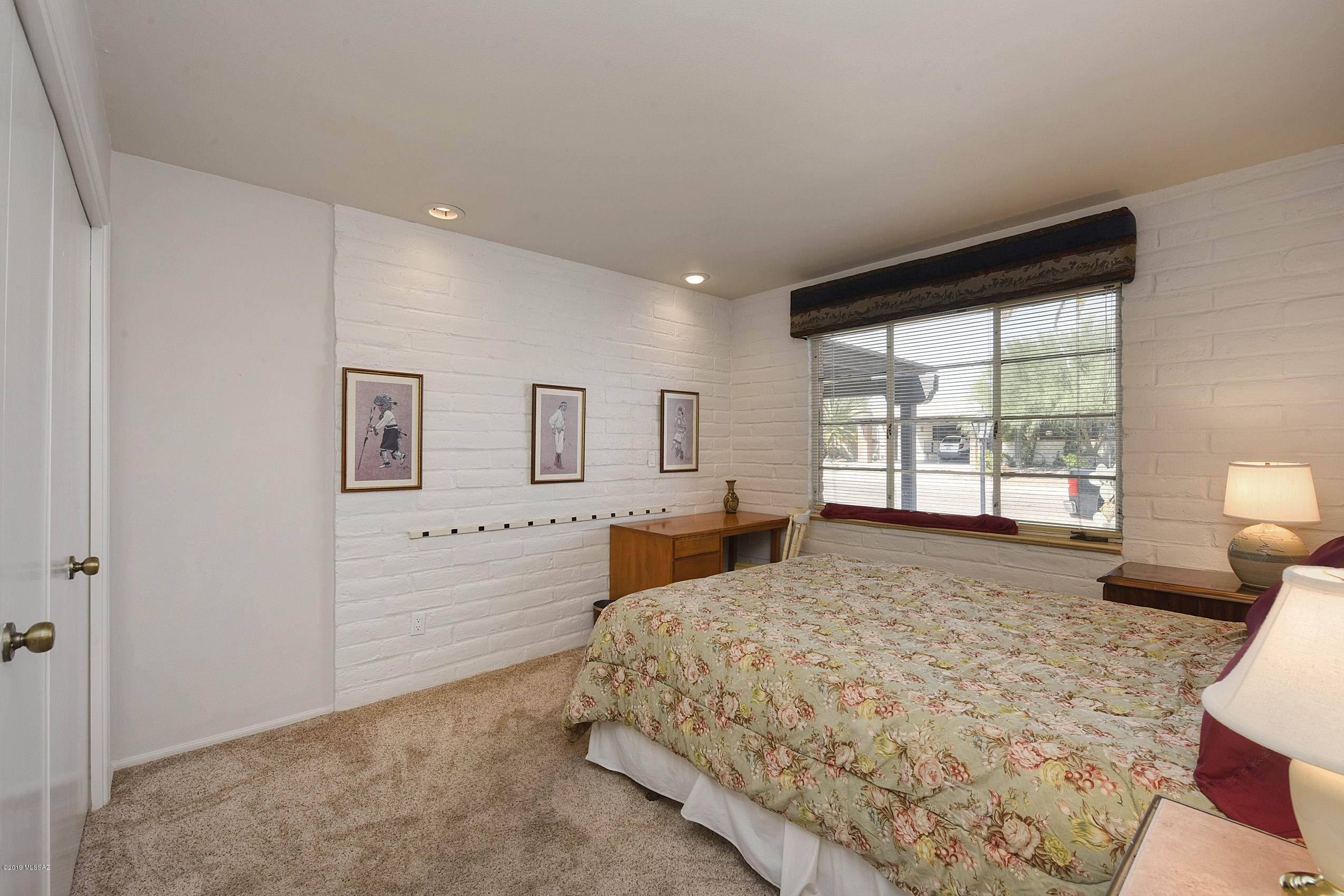 353 S Paseo Chico