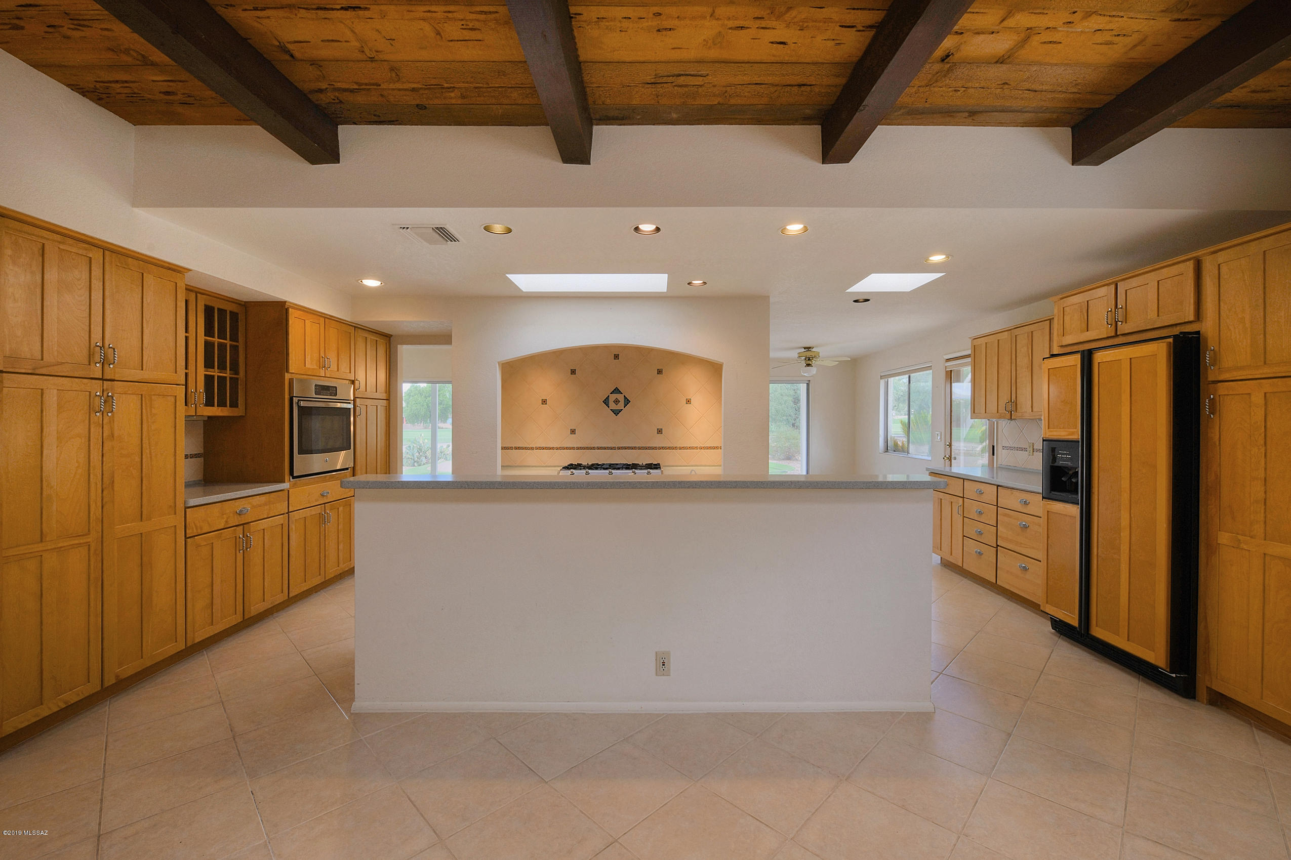 520 W Valle Del Oro Road