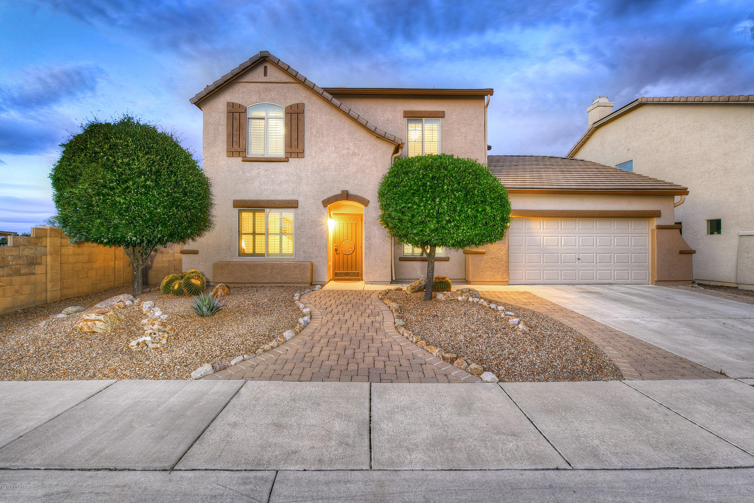 10054 N Blue Crossing Way