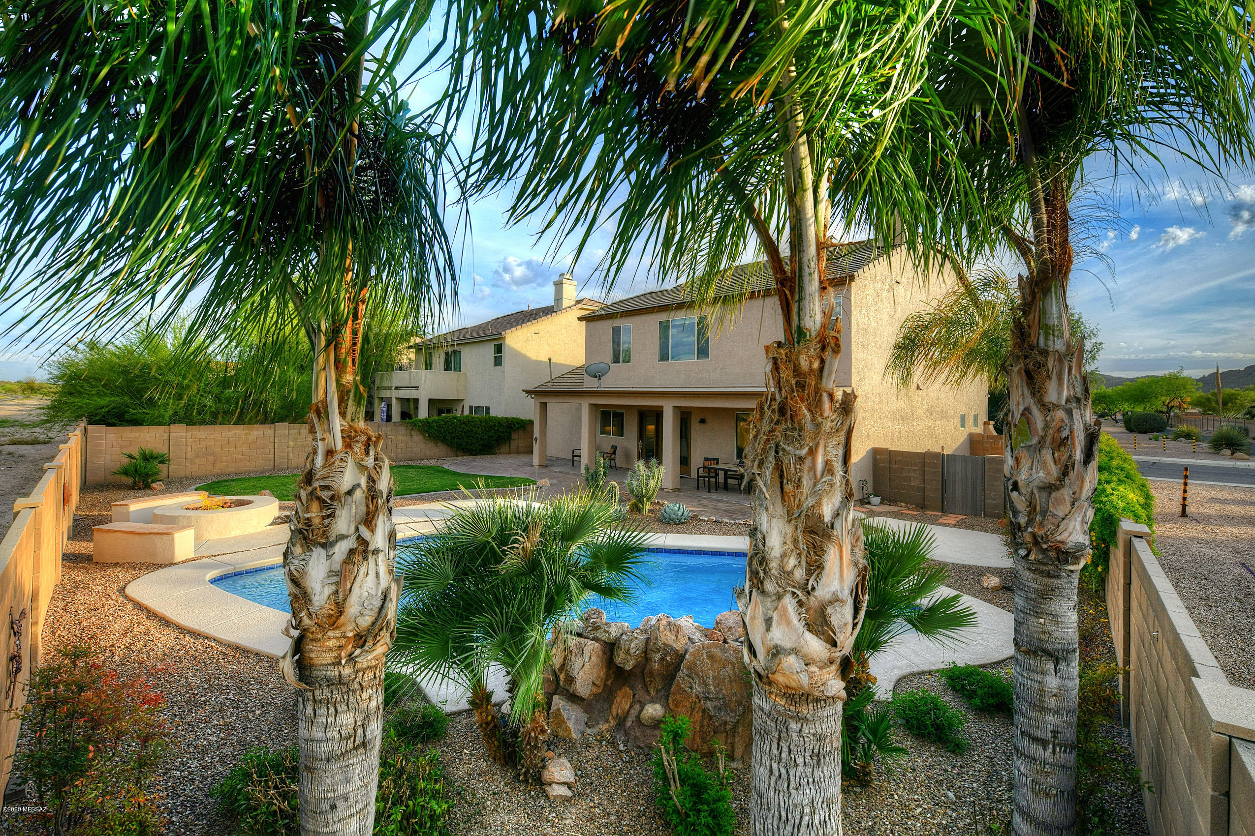 10054 N Blue Crossing Way
