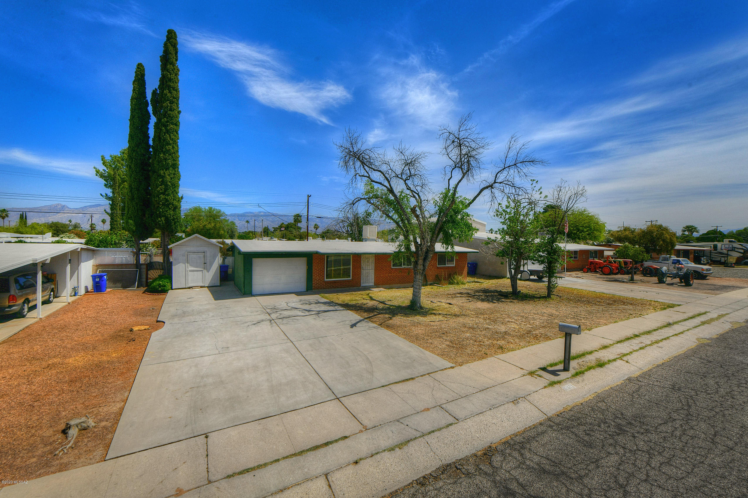 6941 E Calle Orion