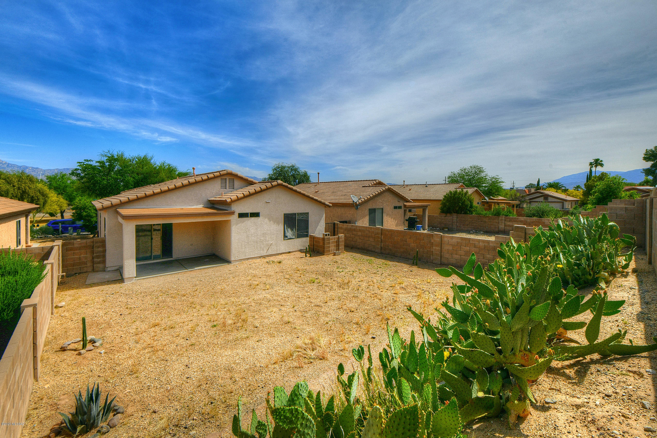 8492 E Sarnoff Ridge Loop