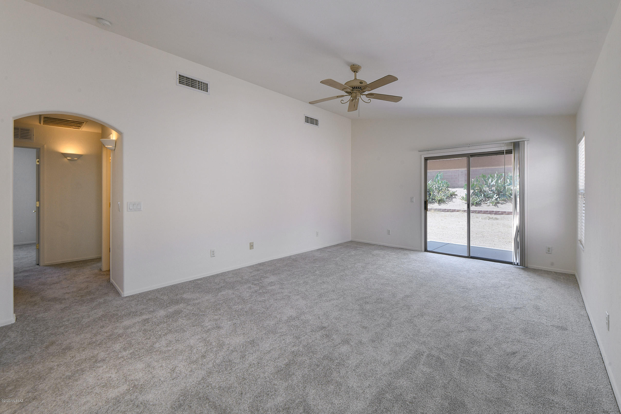 8492 E Sarnoff Ridge Loop