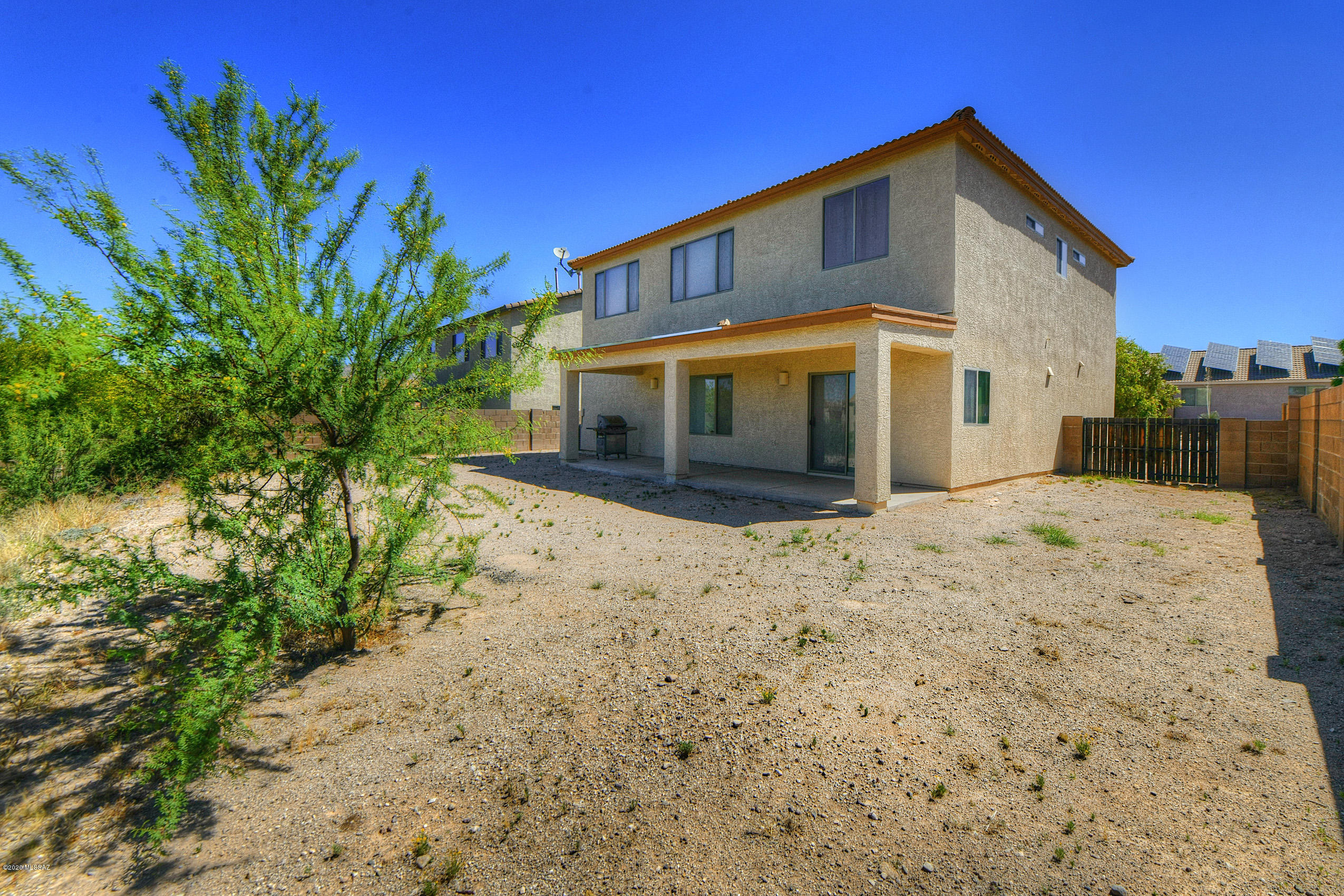 8262 S Camino Serpe
