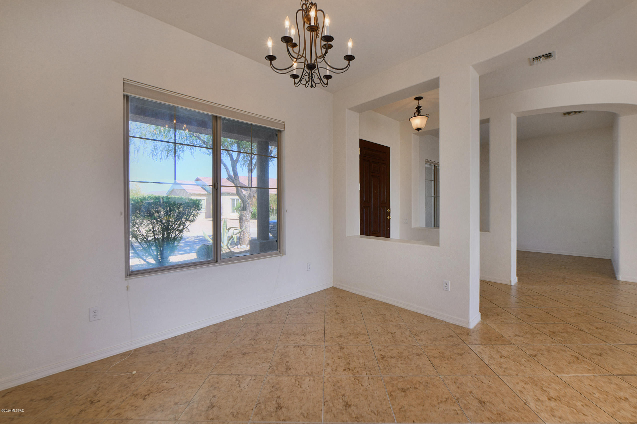9790 S Camino De La Artina