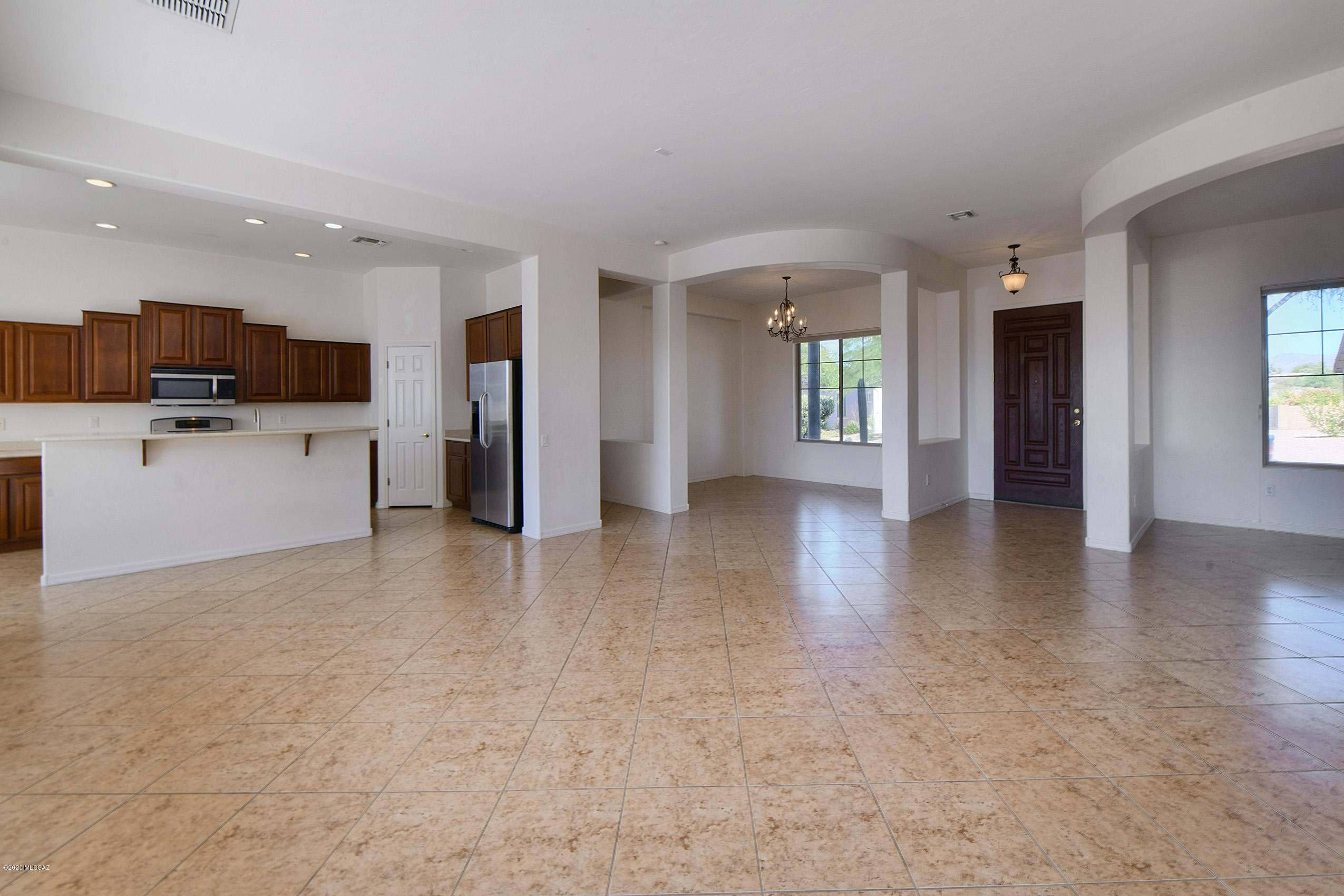 9790 S Camino De La Artina