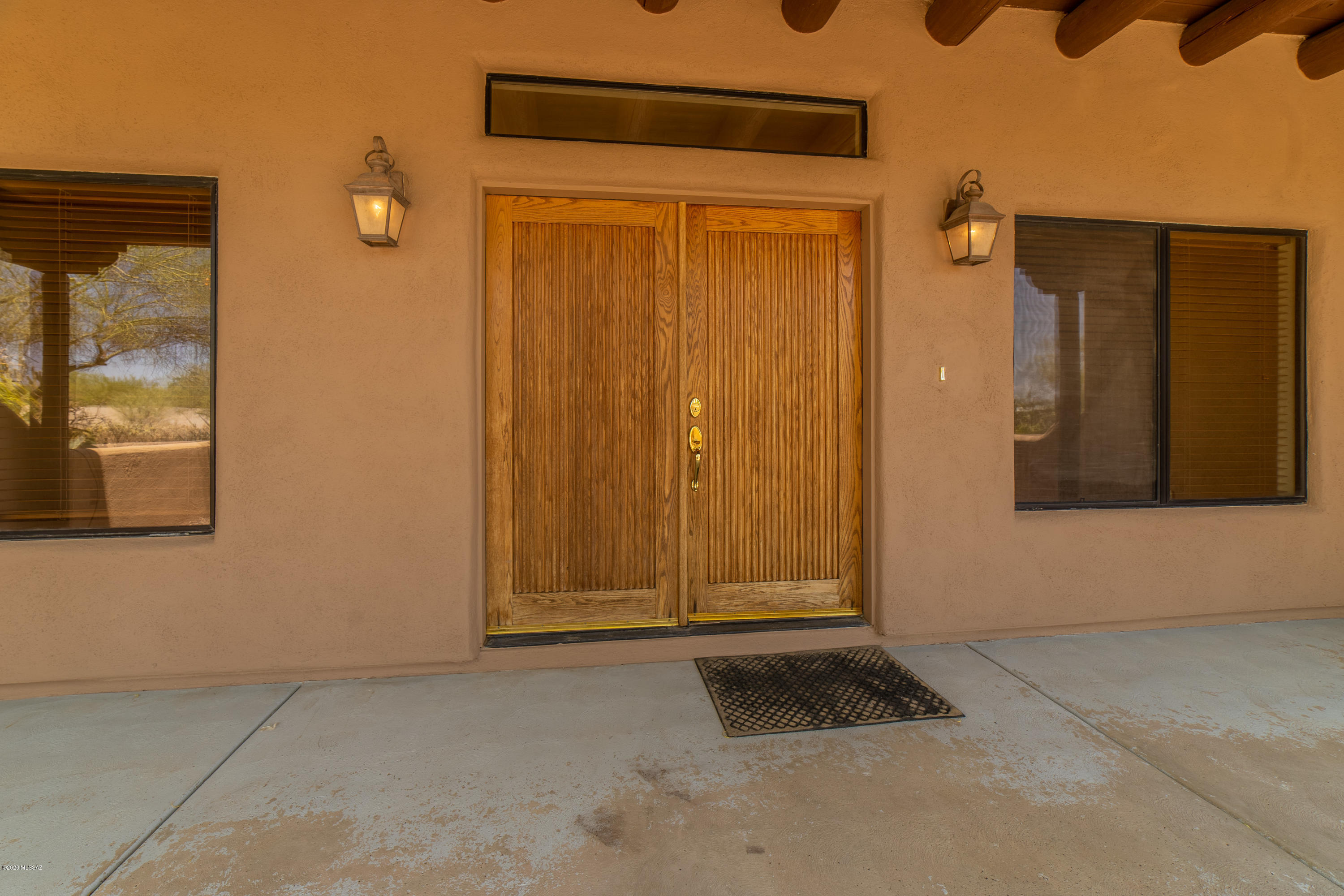 3955 W Potvin Lane