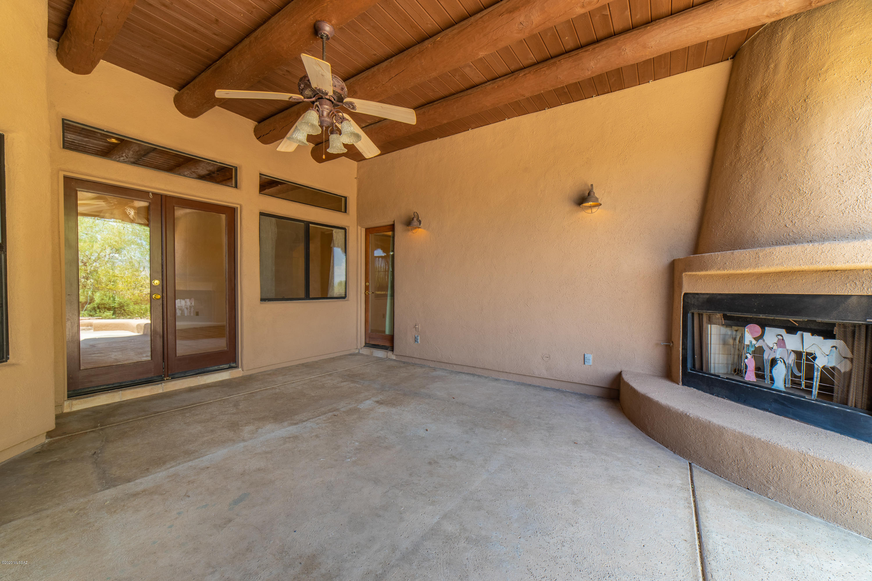 3955 W Potvin Lane