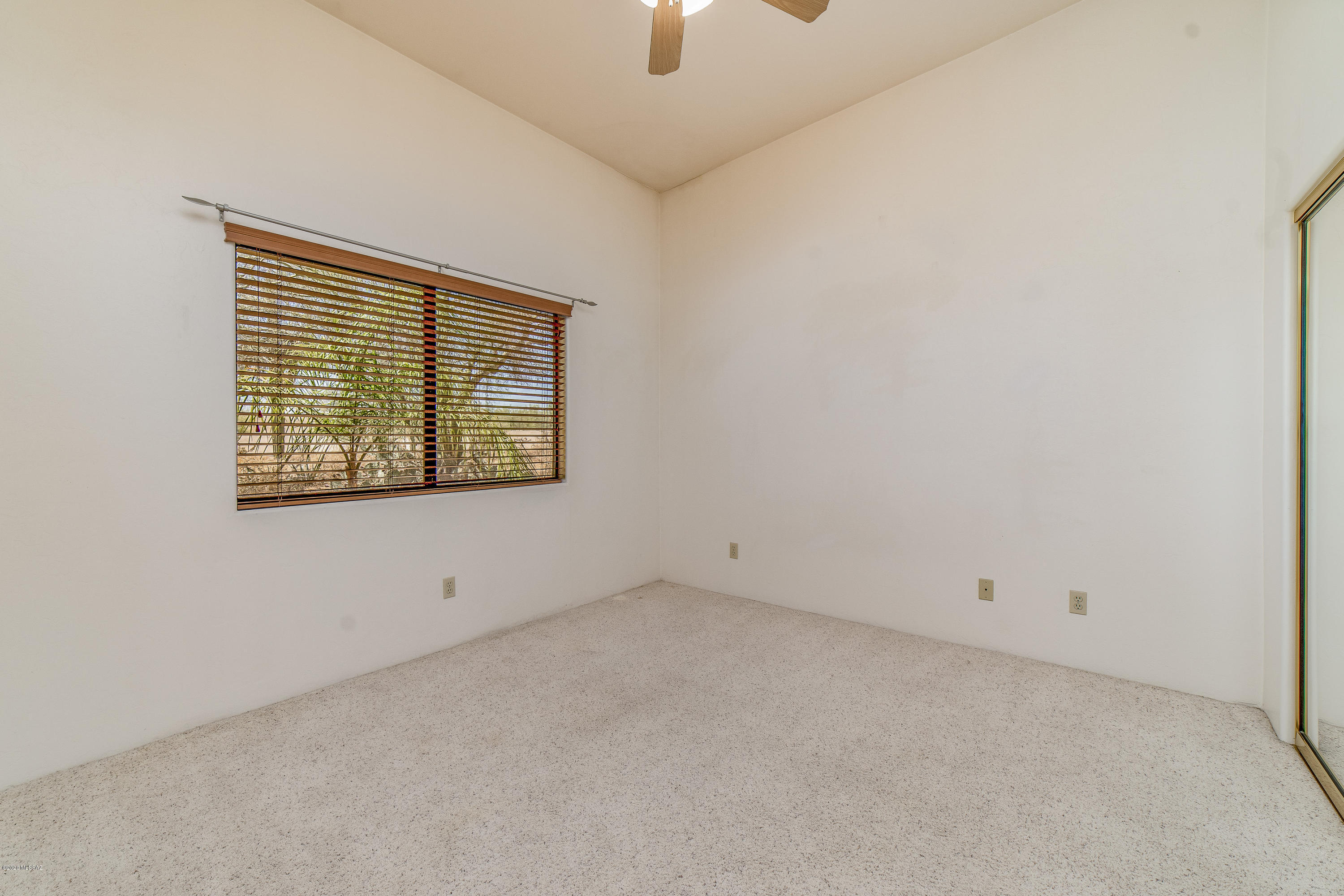 3955 W Potvin Lane