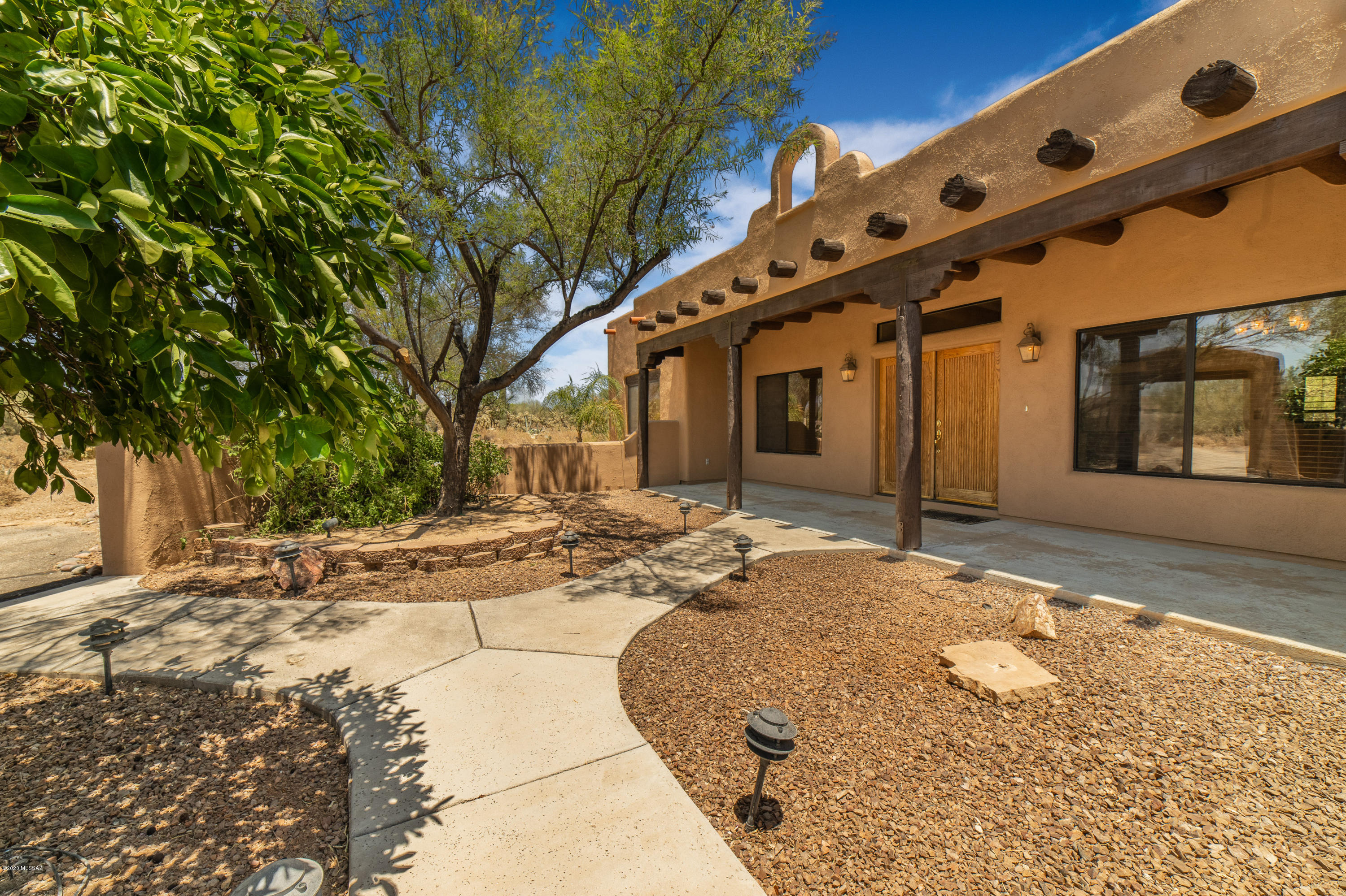 3955 W Potvin Lane