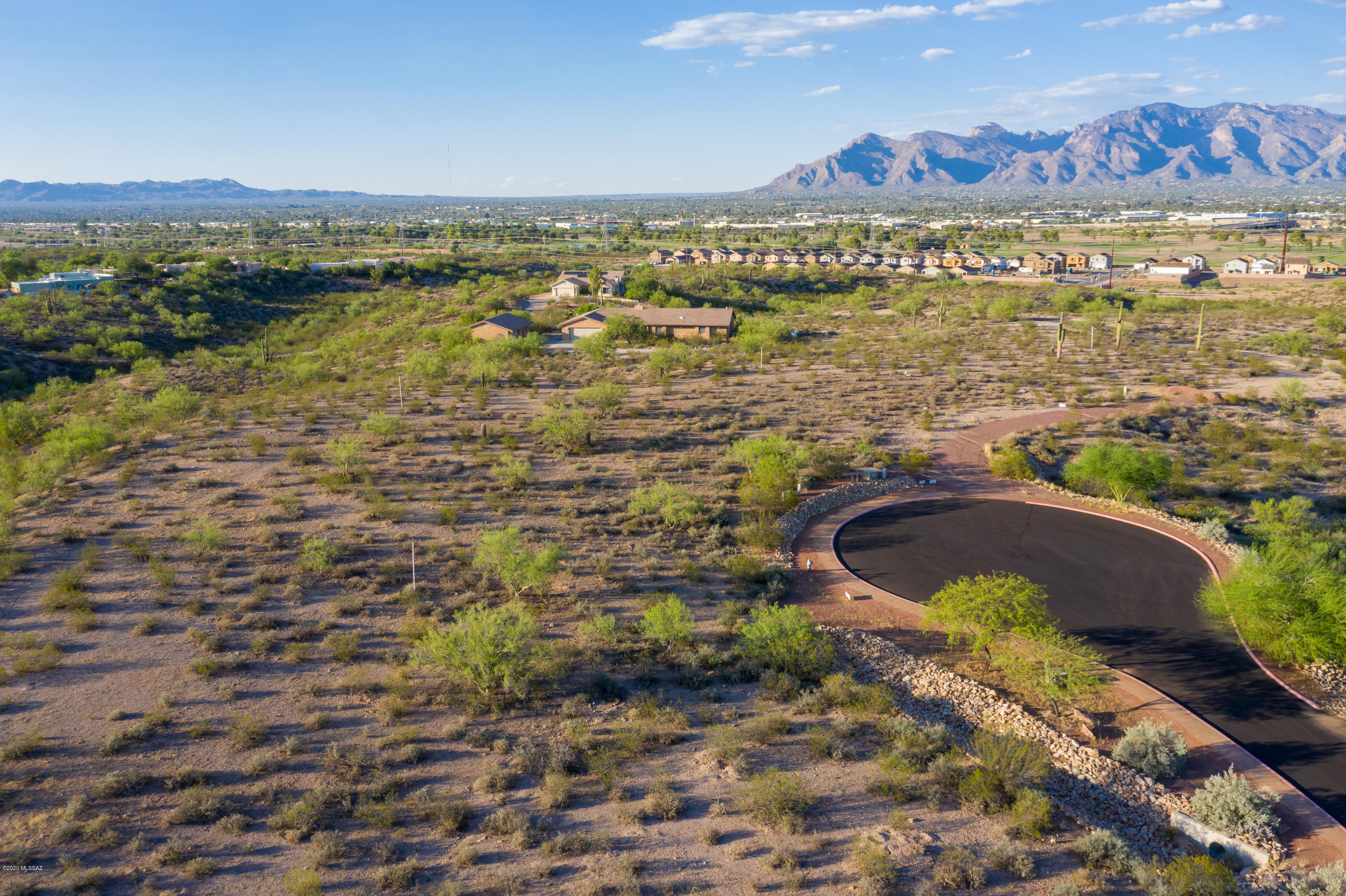 2770 W Black Cloud Court Unit: 6