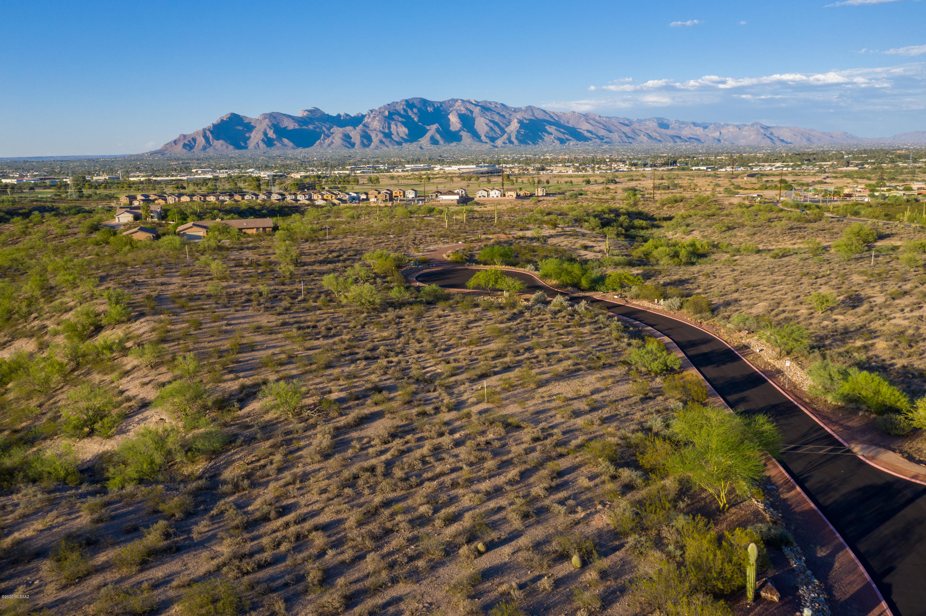 2770 W Black Cloud Court Unit: 6