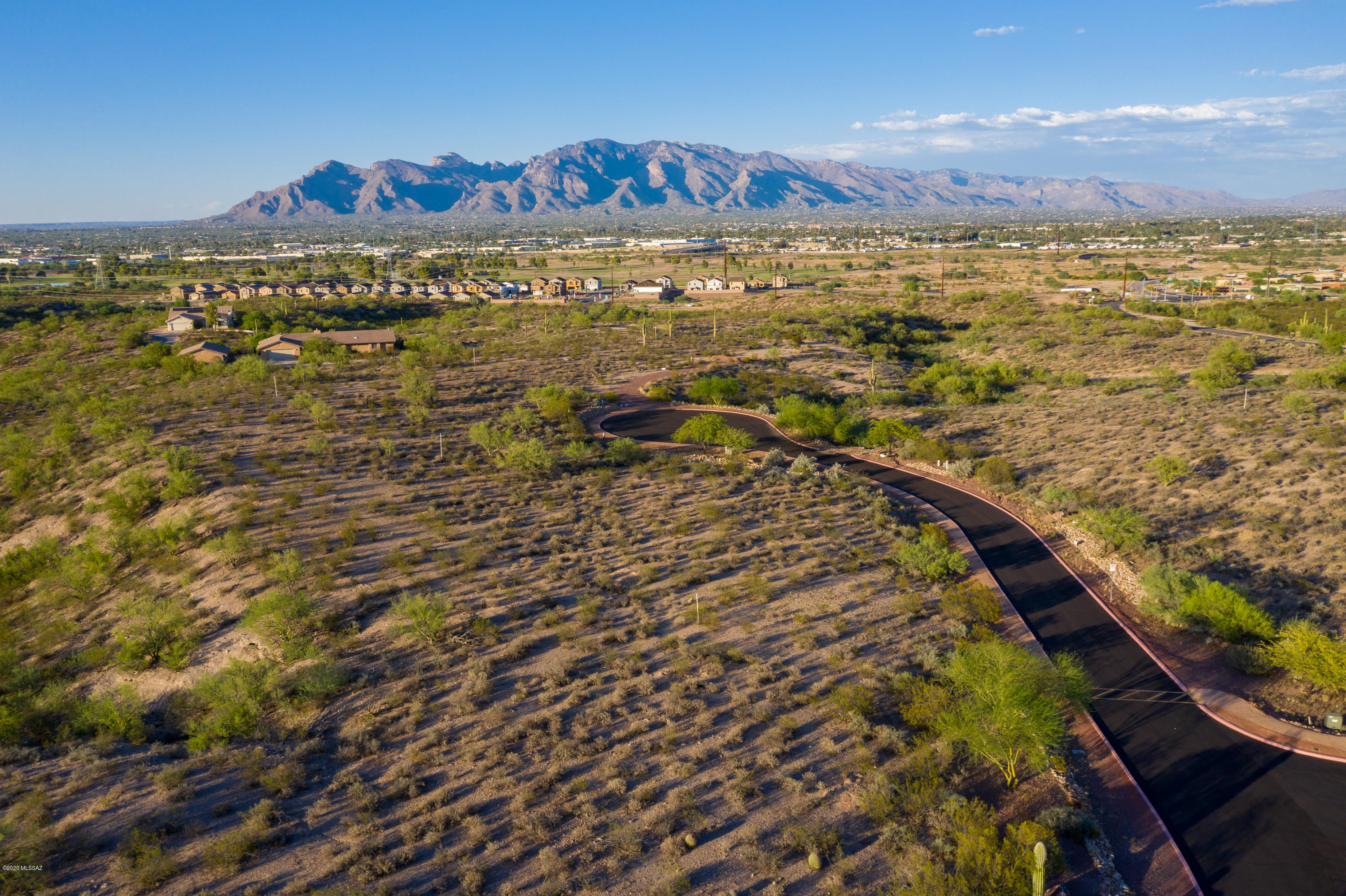 2770 W Black Cloud Court Unit: 6